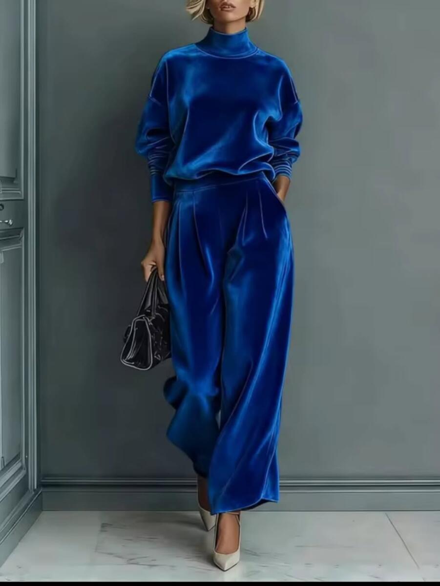 High-Neck Velvet Top & High-Waist Wide-Leg Pants Set – Relaxed Luxury Casual Set