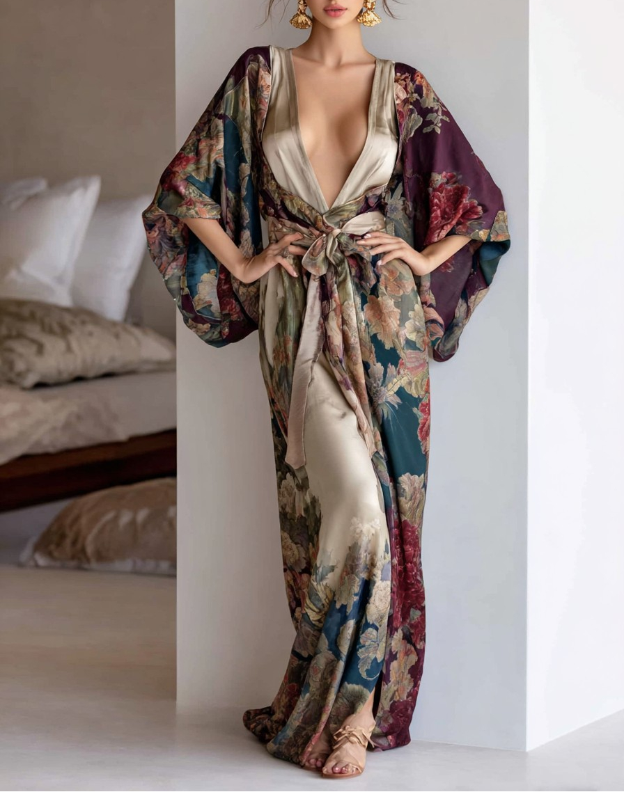 Elegant Vintage Printed Robe