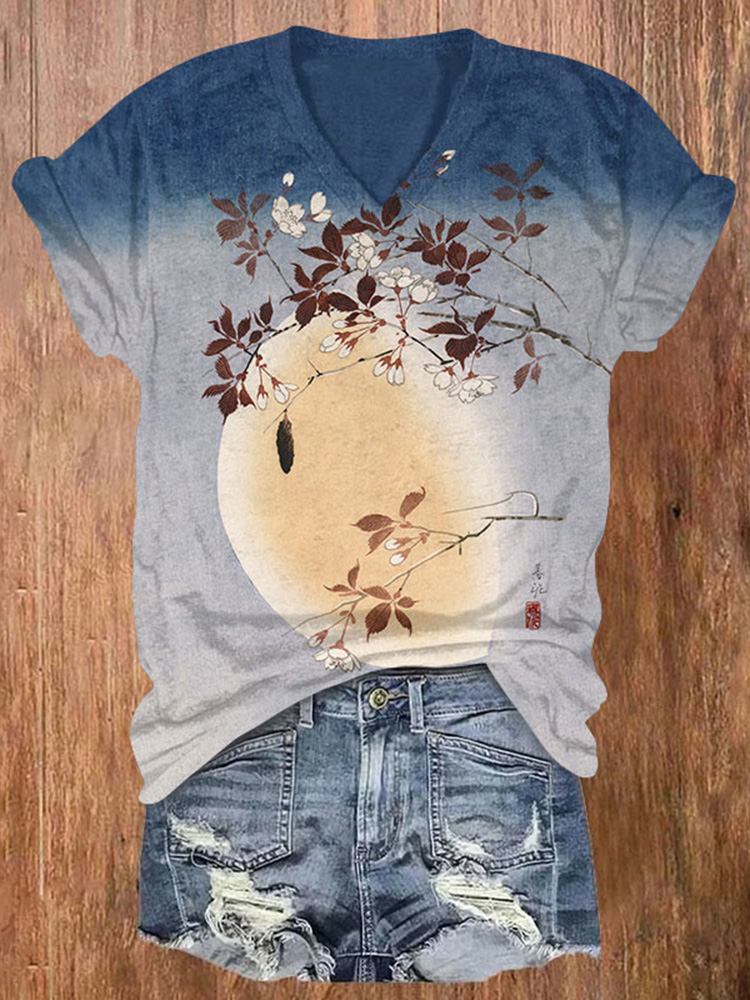 Plum Blossoms & Full Moon Gradient Japanese Art Print Short Sleeved V-neck T-shirt