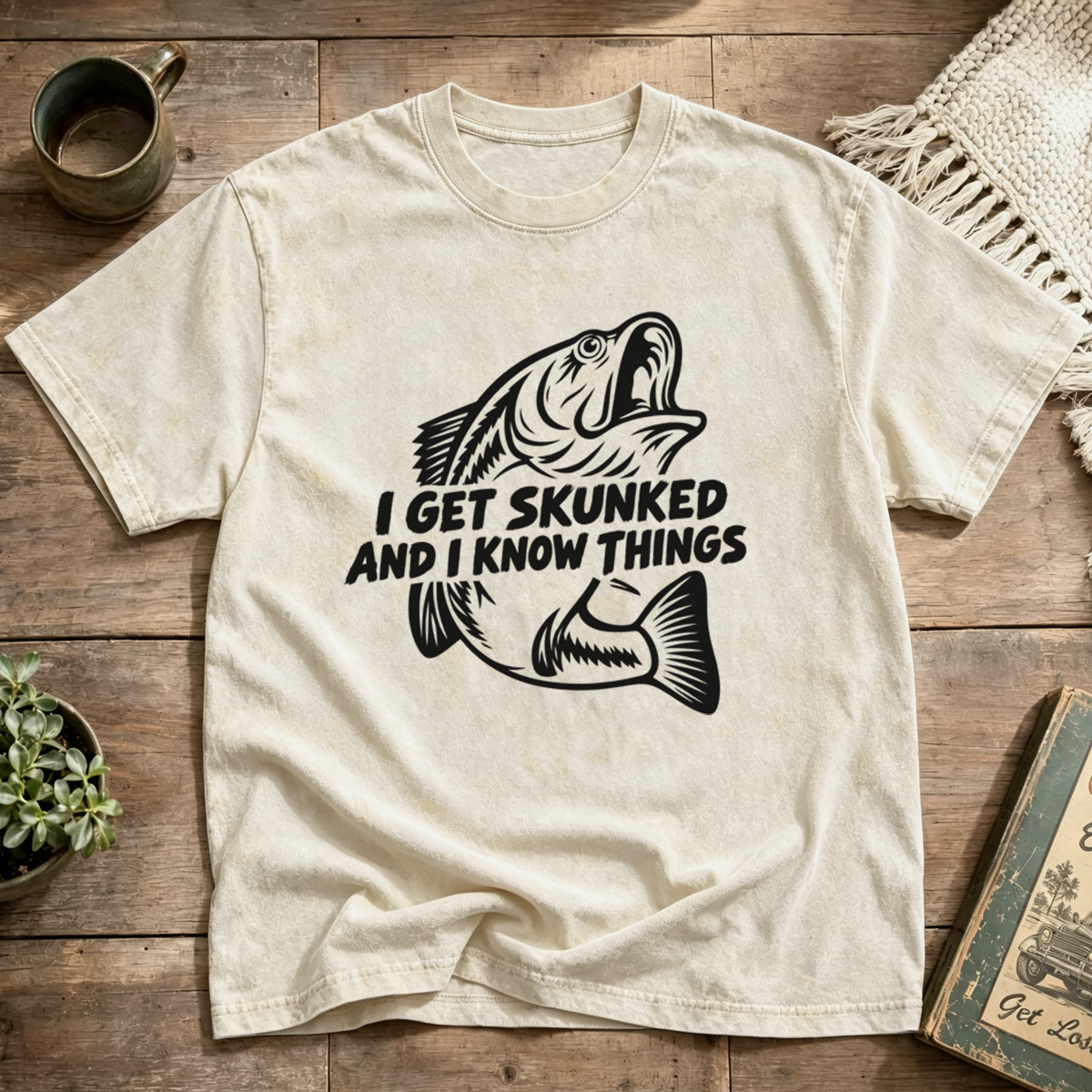 I GET SKUNKED AND I KNOW THINGS Washed T-Shirt