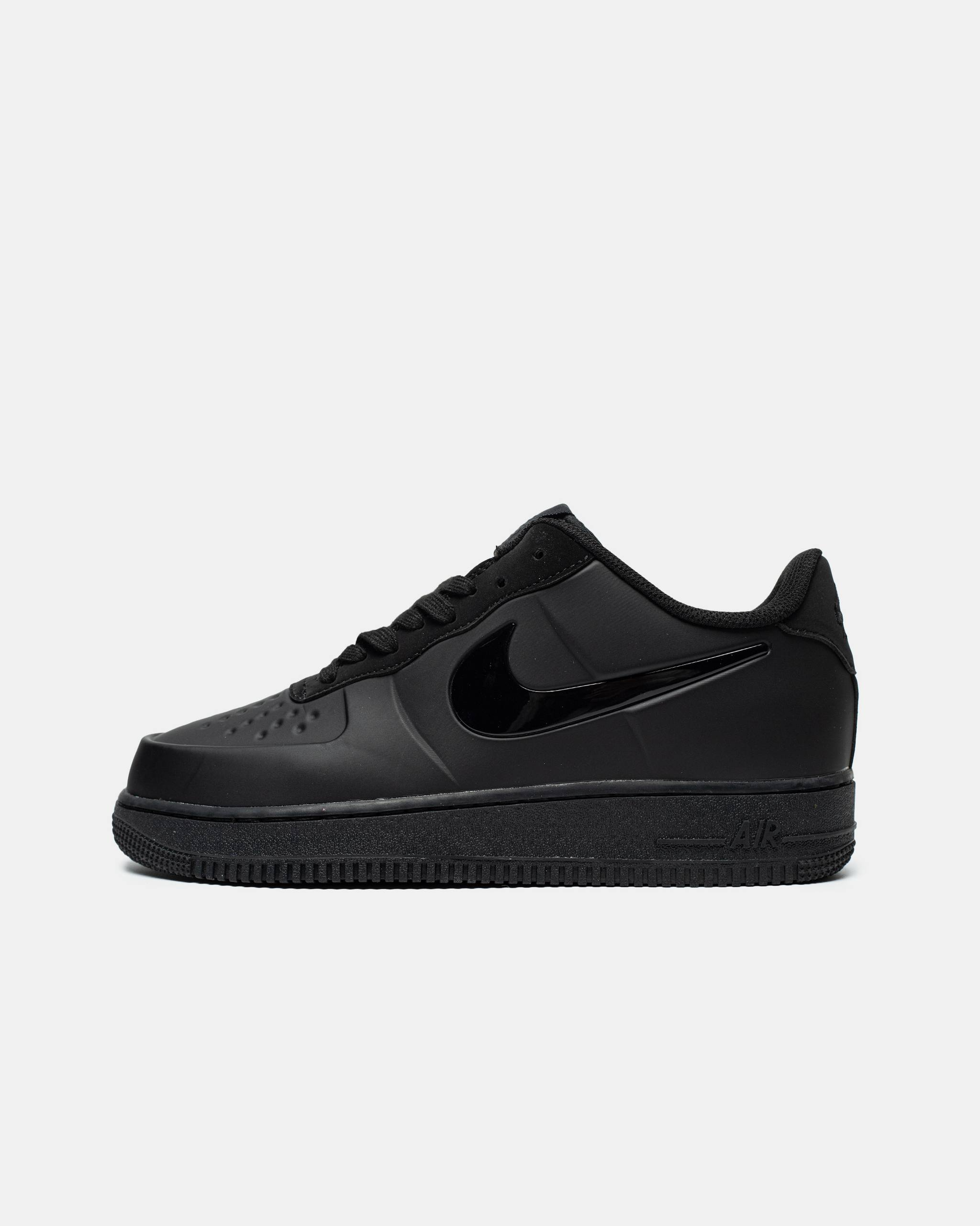 Nike Air Force 1 '07 Triple Black men's sneaker