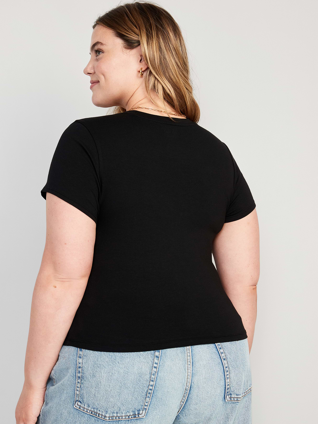 Bestee Crop T-Shirt - Black Jack