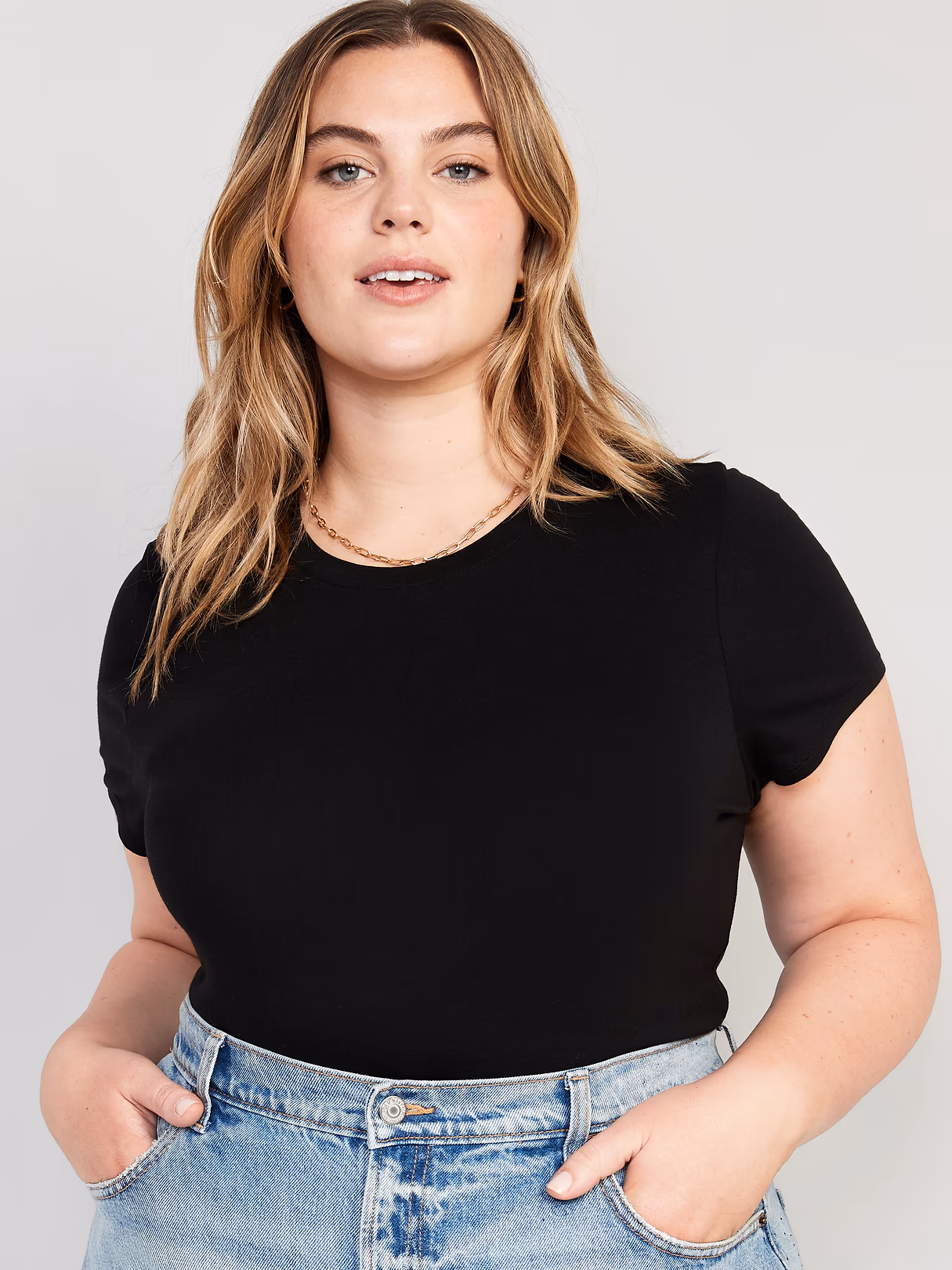 Bestee Crop T-Shirt - Black Jack
