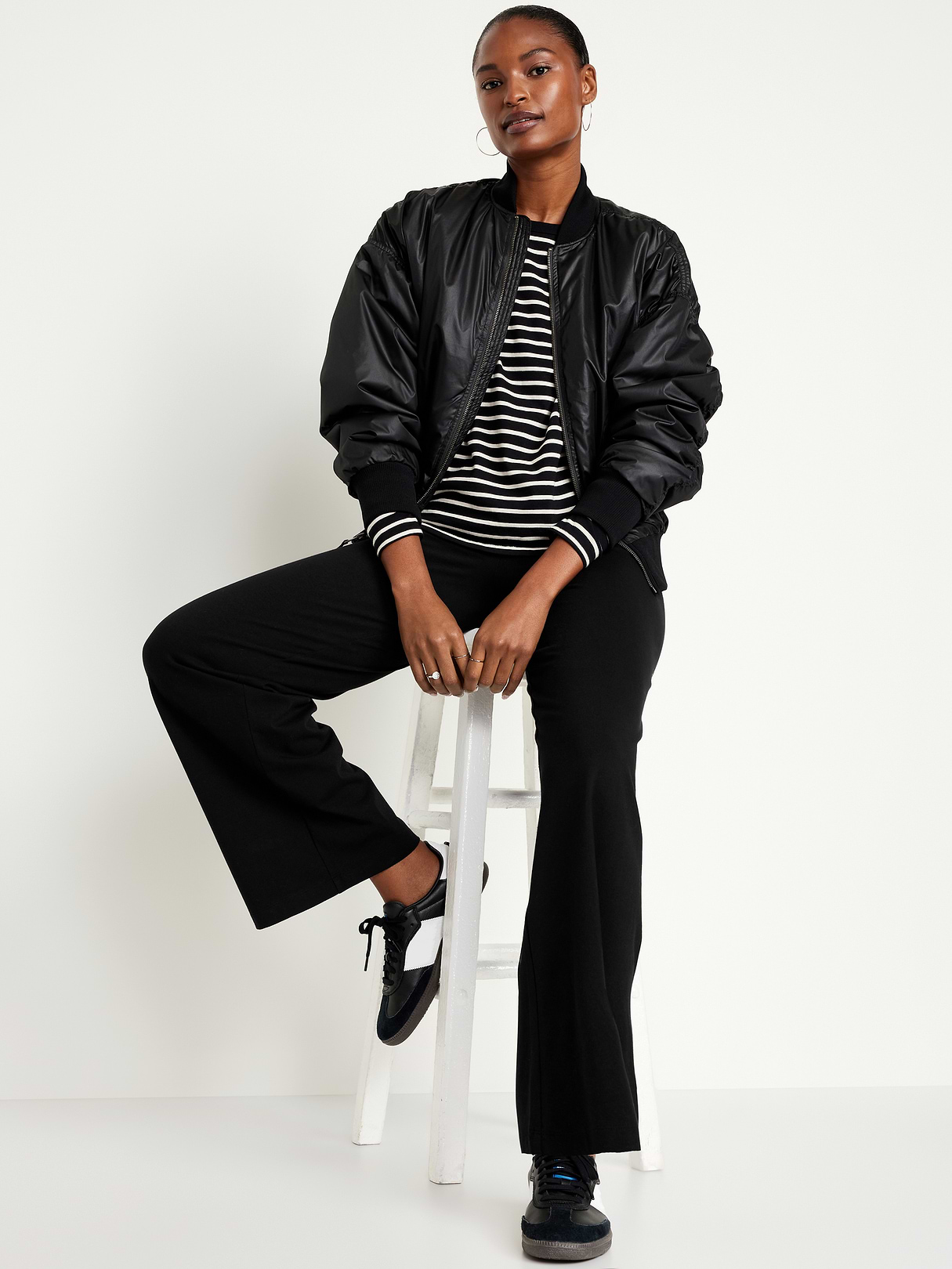 High-Waisted Fashion Wide-Leg Leggings - BlackJack