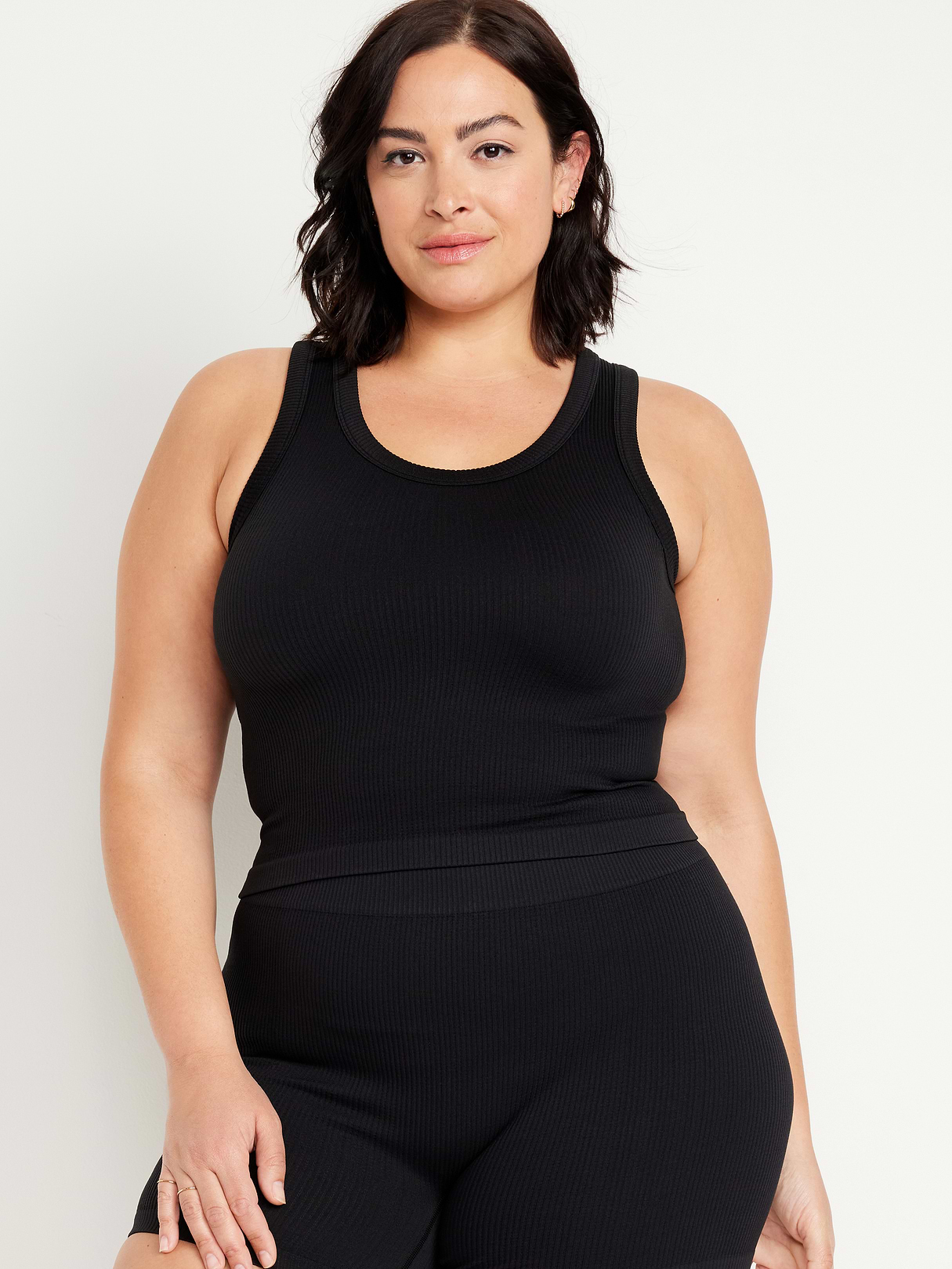 Exhale Seamless Fitted Rib Tank - Black