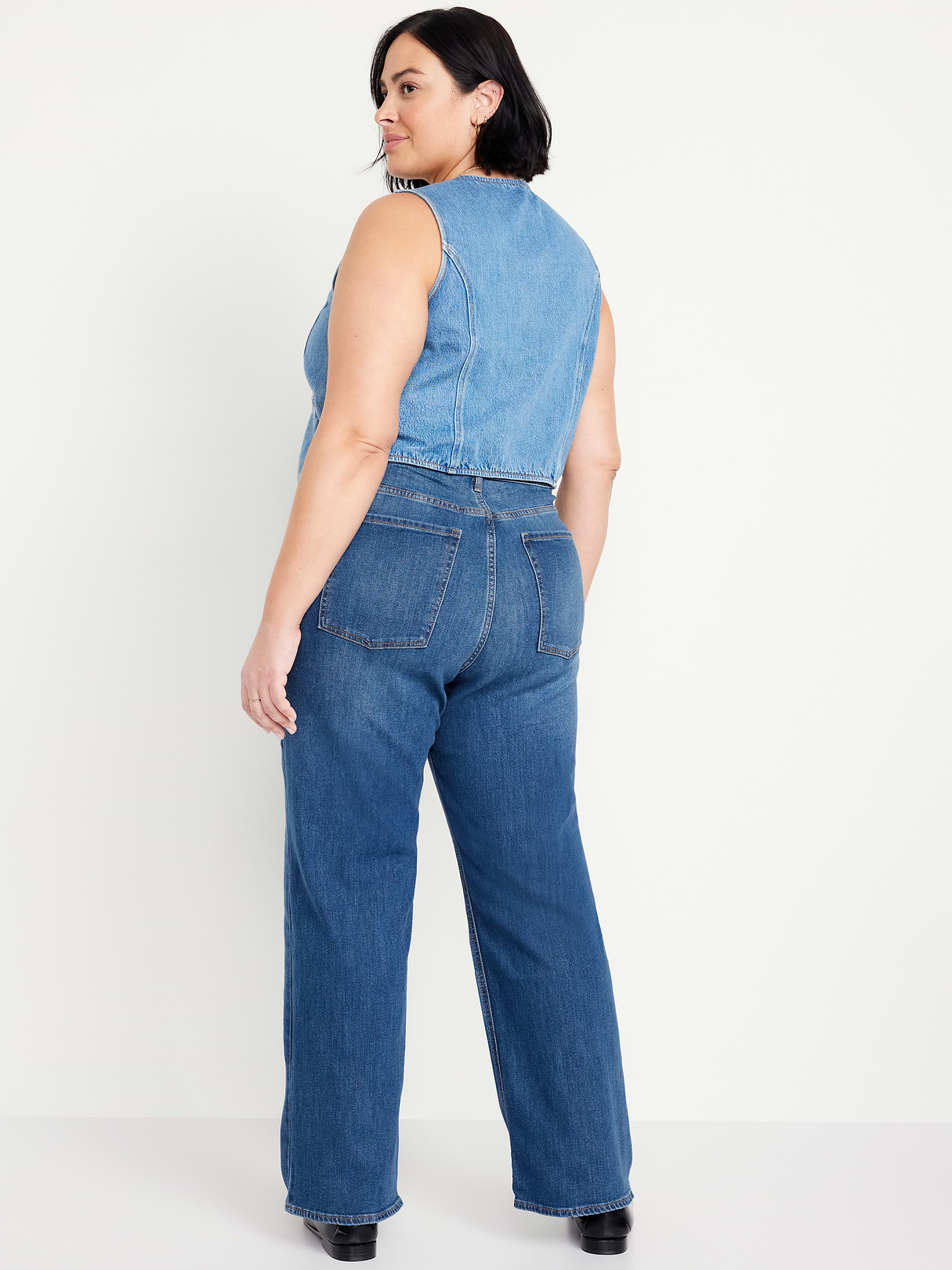 High-Waisted Wow Wide-Leg Jeans - Medium Wash