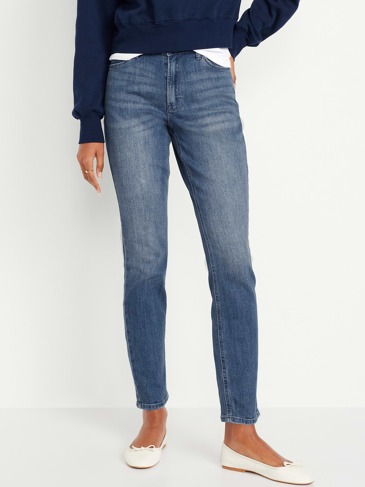 High-Waisted Wow Straight Ankle Jeans - Medium Wash