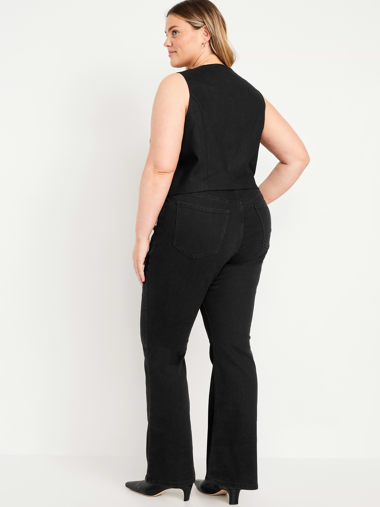 High-Waisted Wow Flare Jeans - Black Jack