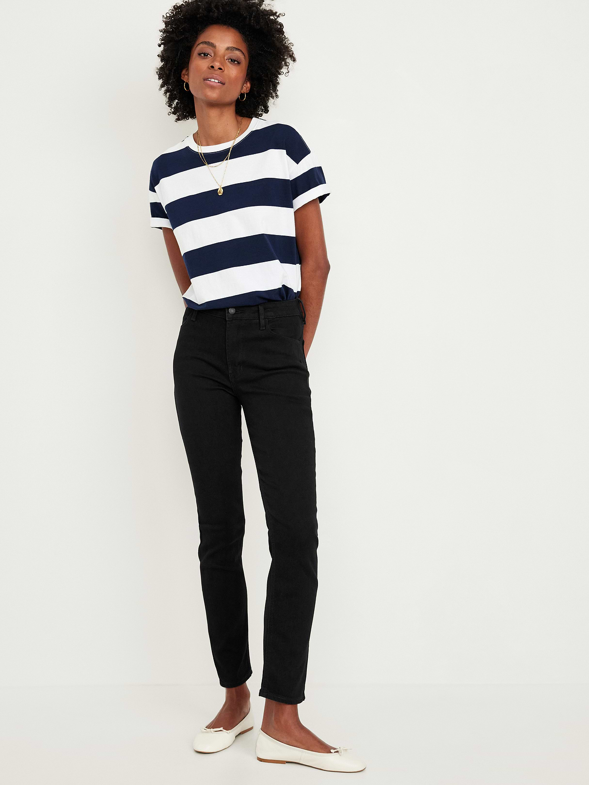 High-Waisted Wow Straight Ankle Jeans - Black Jack