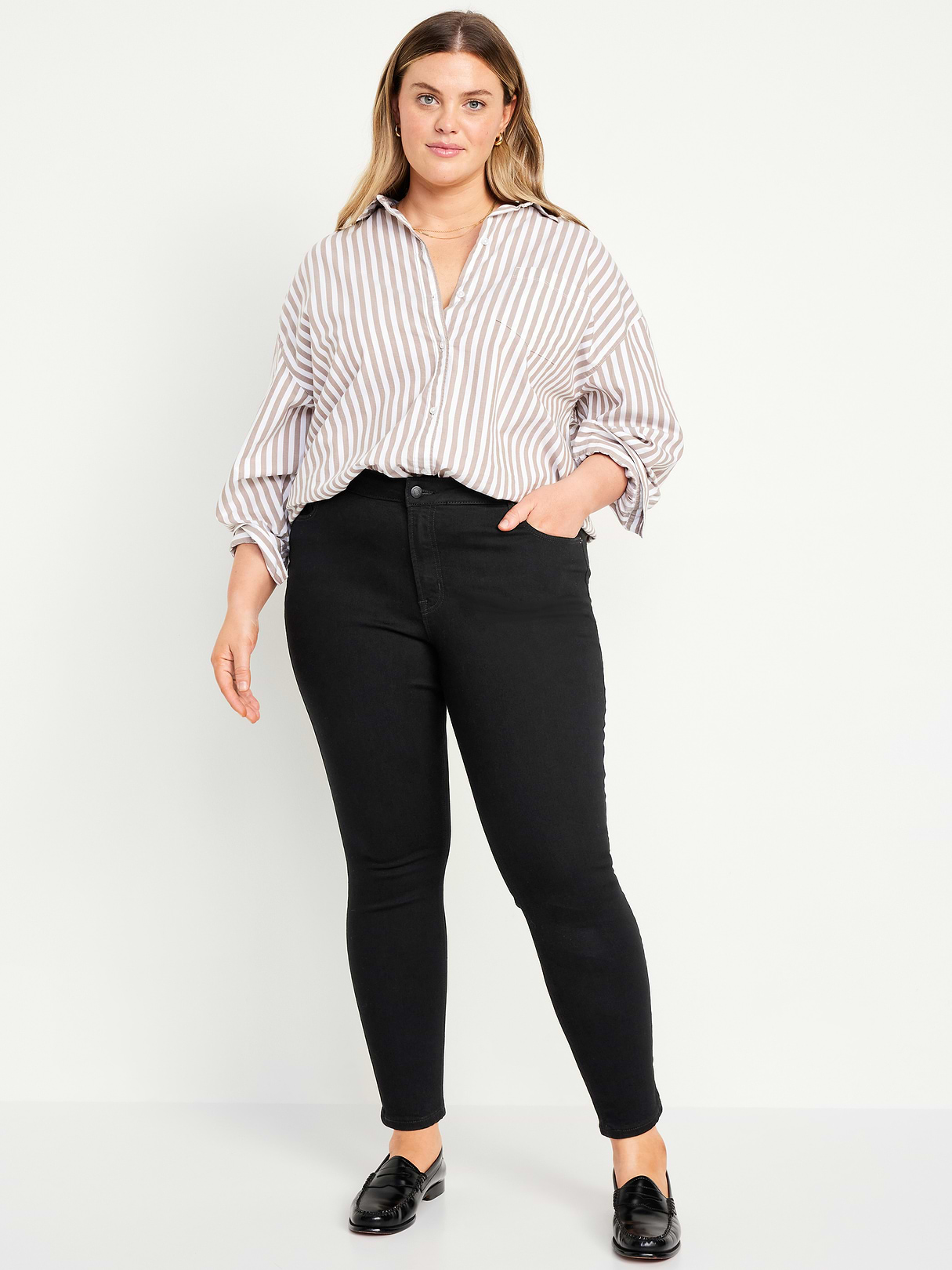 Mid-Rise Rockstar Super-Skinny Jeans - Black Wash