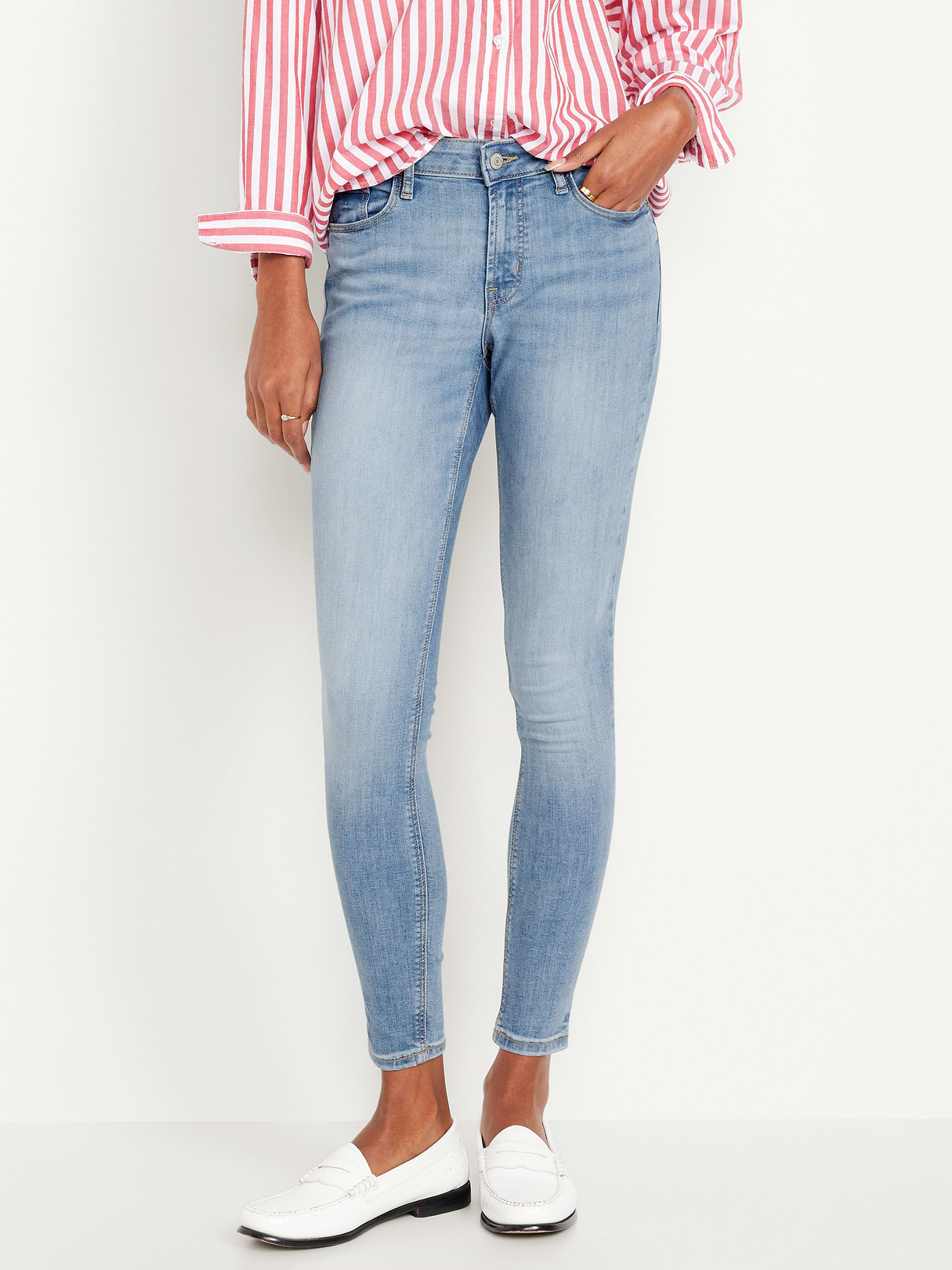 Mid-Rise Rockstar Super-Skinny Jeans - Faded Light Wash