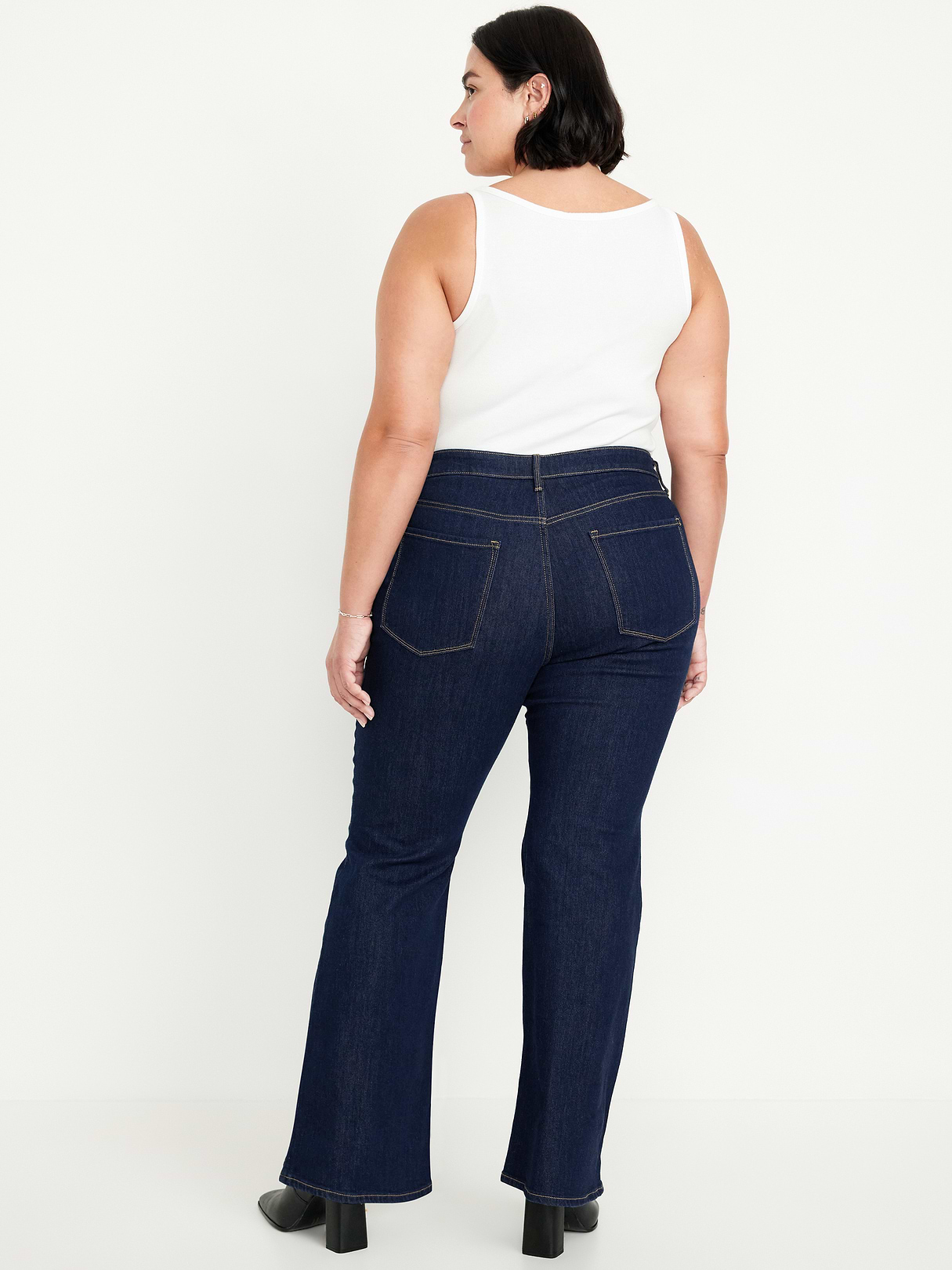 High-Waisted Wow Flare Jeans - Dark Wash