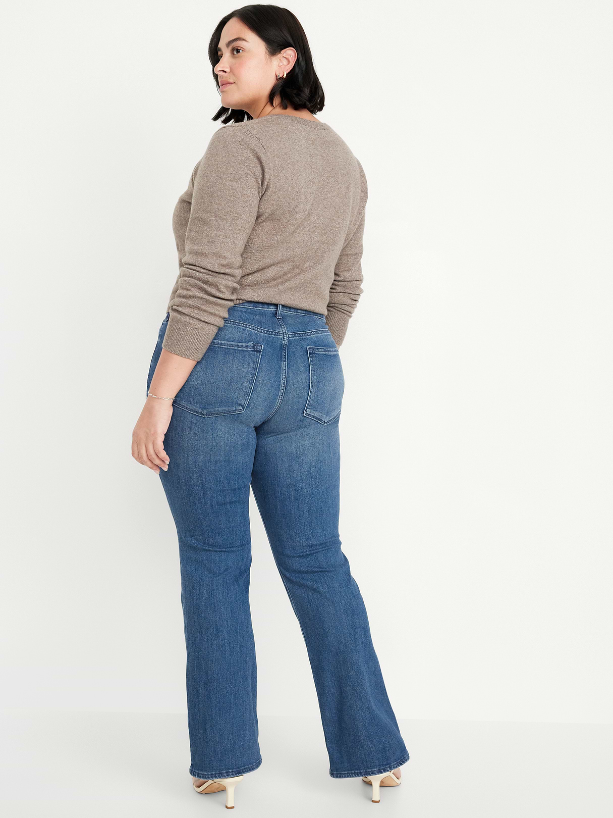 Mid-Rise Wow Boot-Cut Jeans - Medium Wash