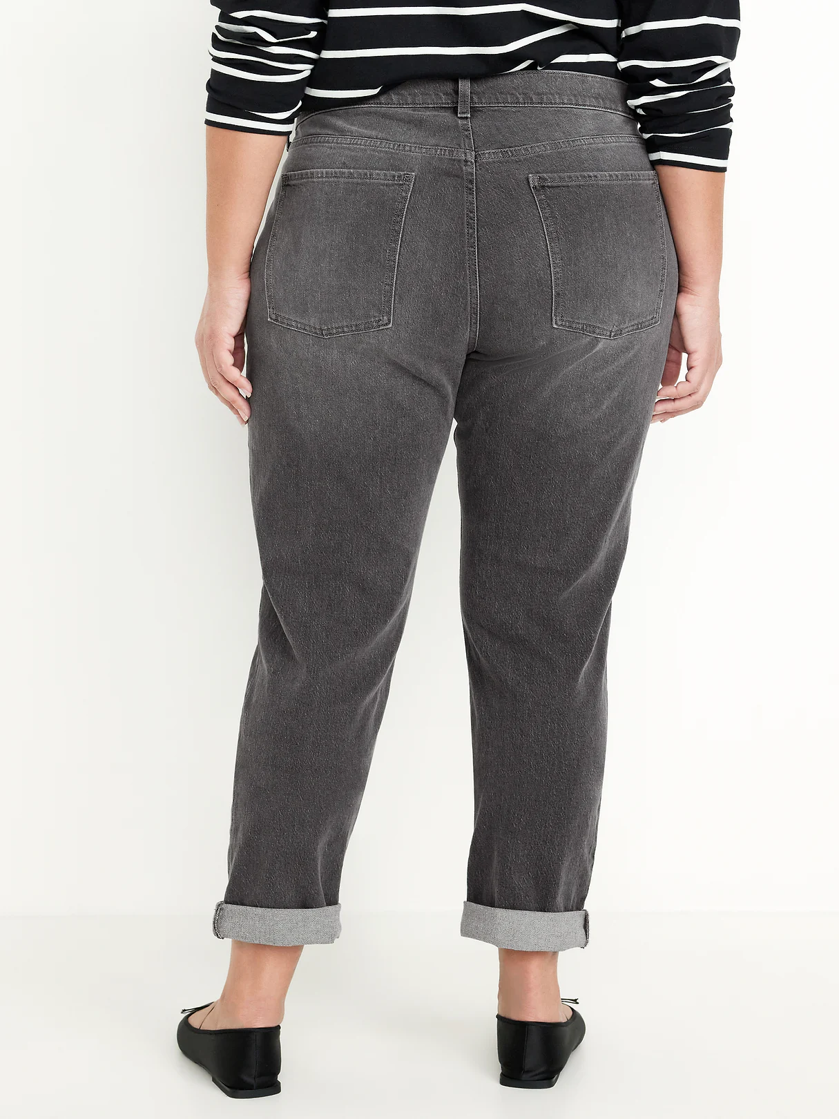 Mid-Rise Wow Boyfriend Straight Jeans - Faded Black