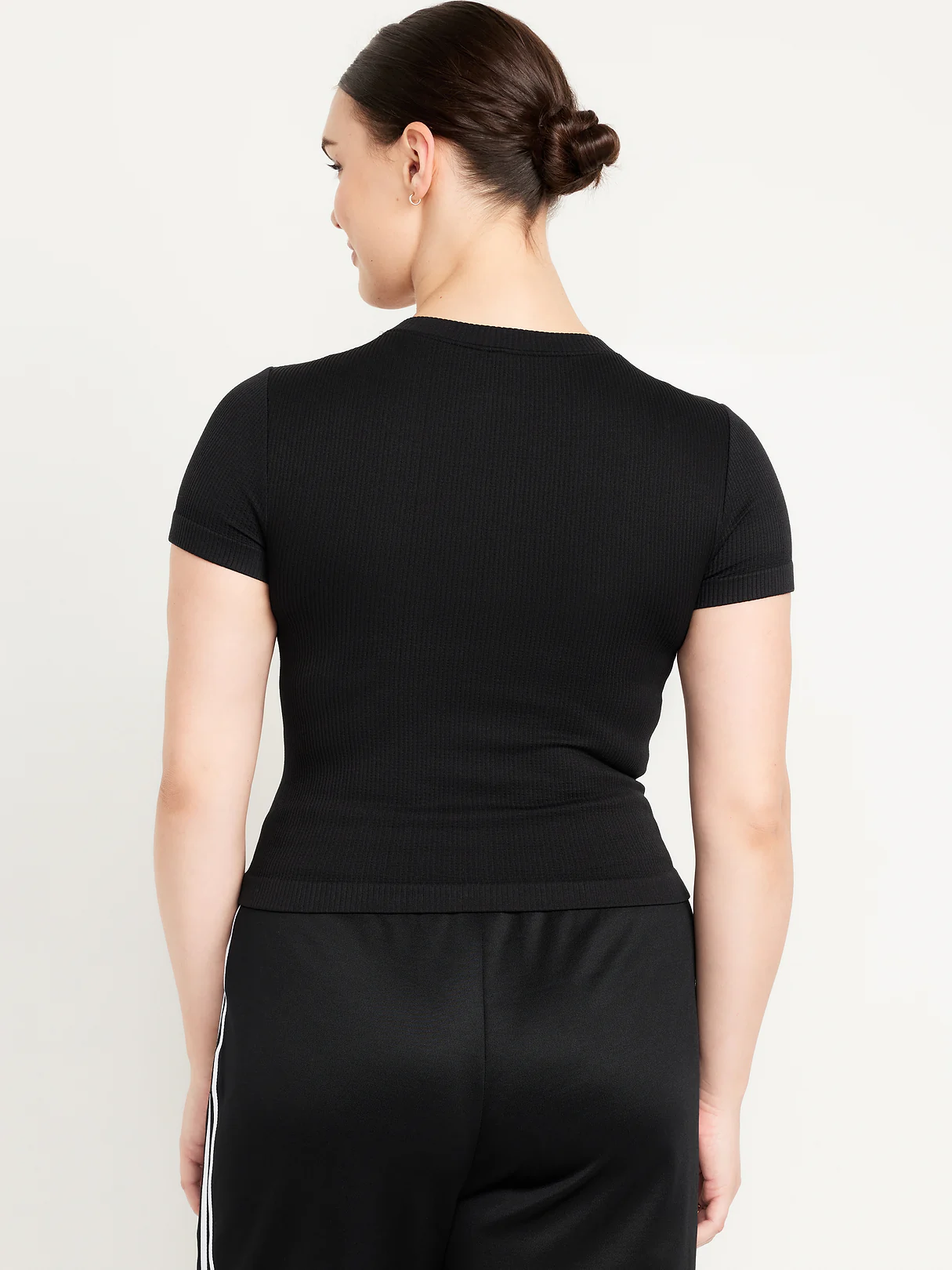 Exhale Seamless Fitted Rib T-Shirt - Black Jack