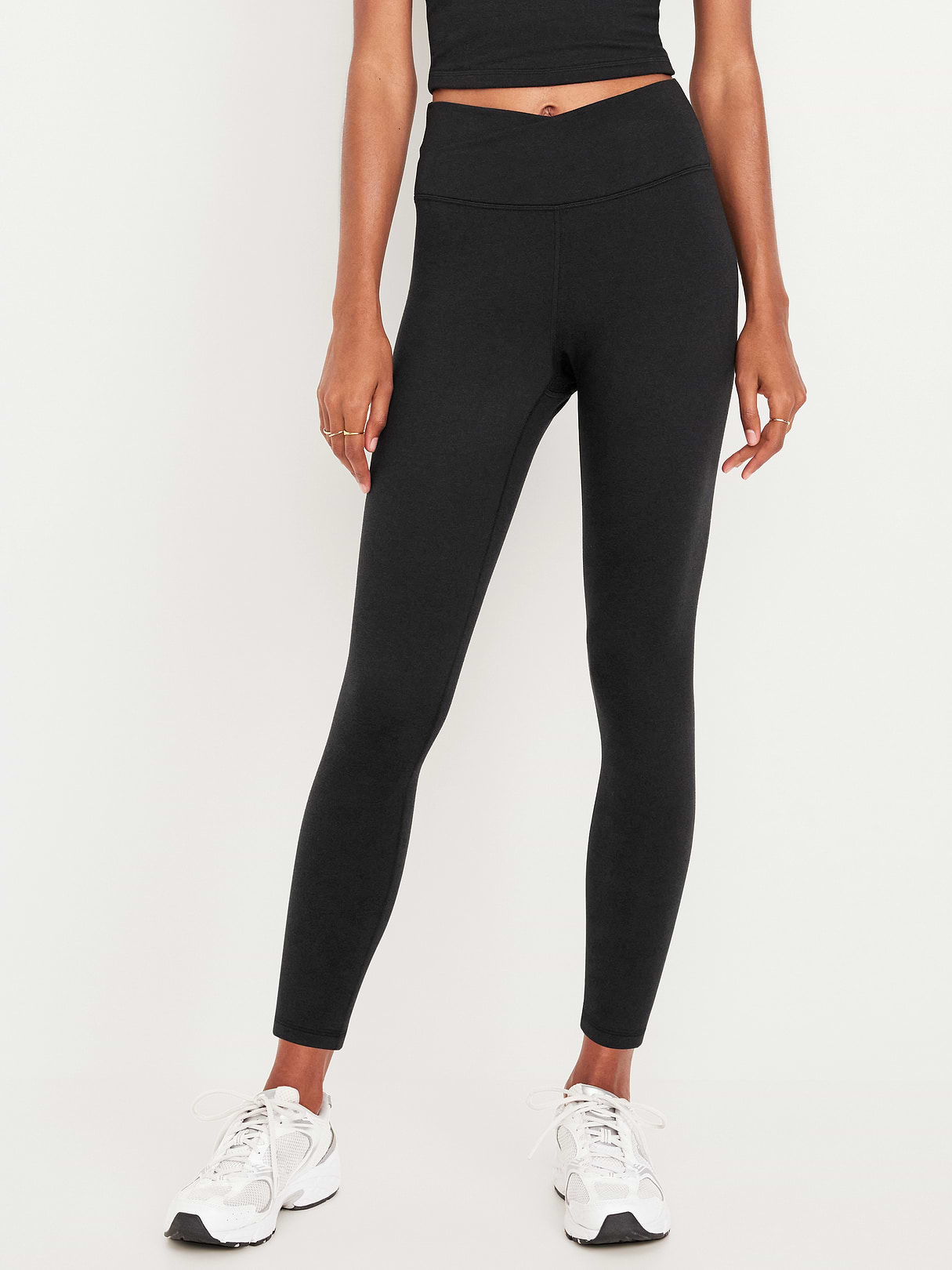 Extra High-Waisted CloudComfy 7/8 Leggings - Black