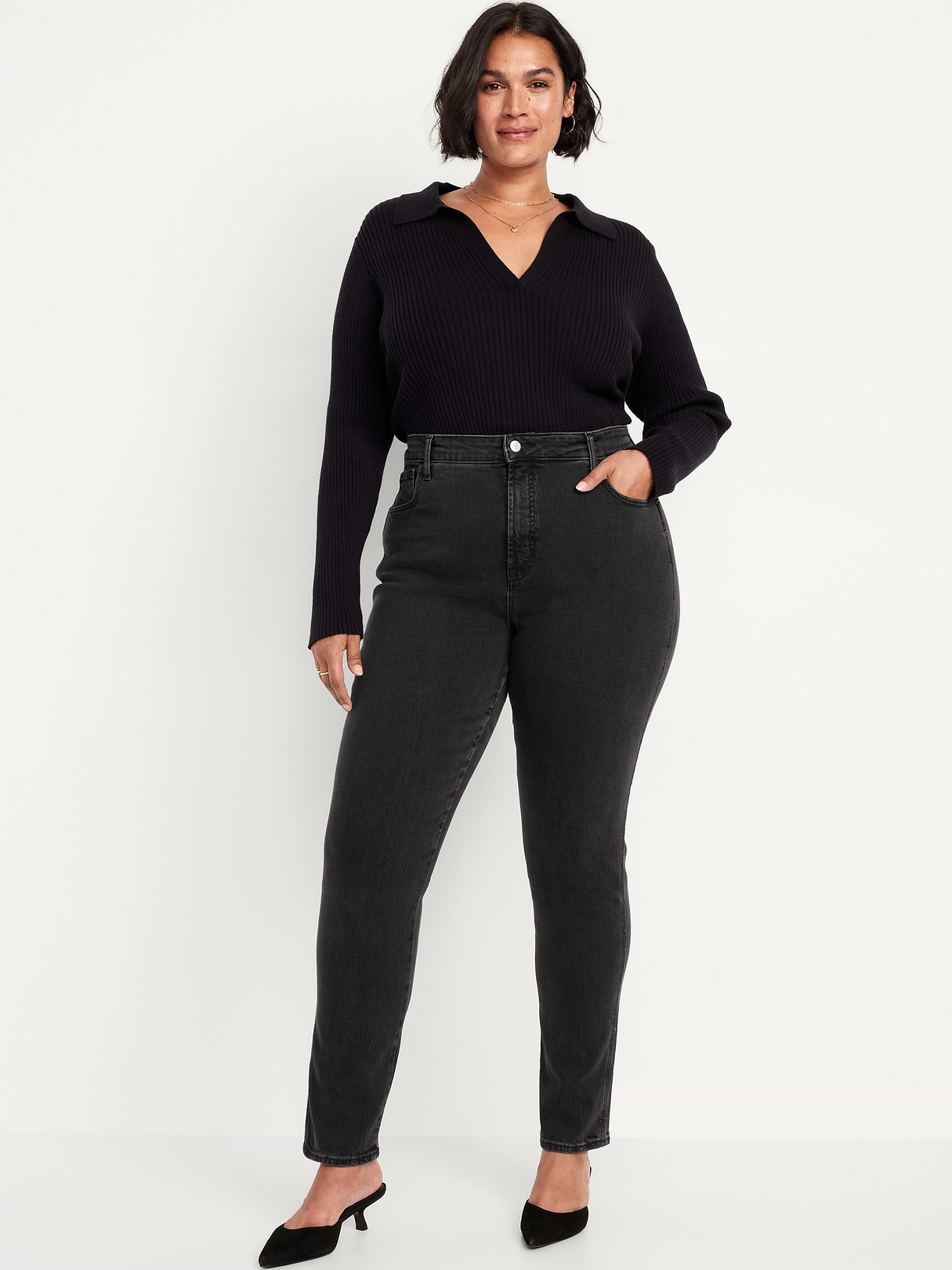High-Waisted Vintage Slim Jeans - Washed Black