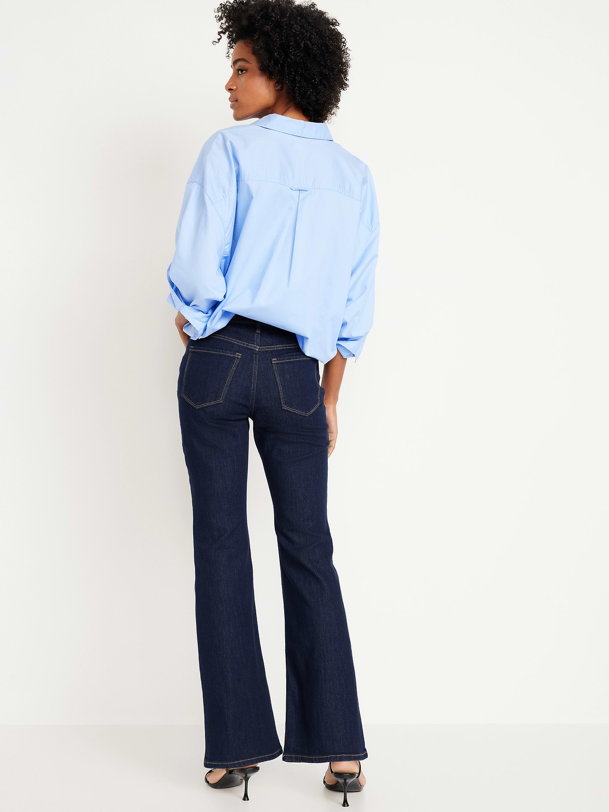 High-Waisted Wow Flare Jeans - Dark Wash