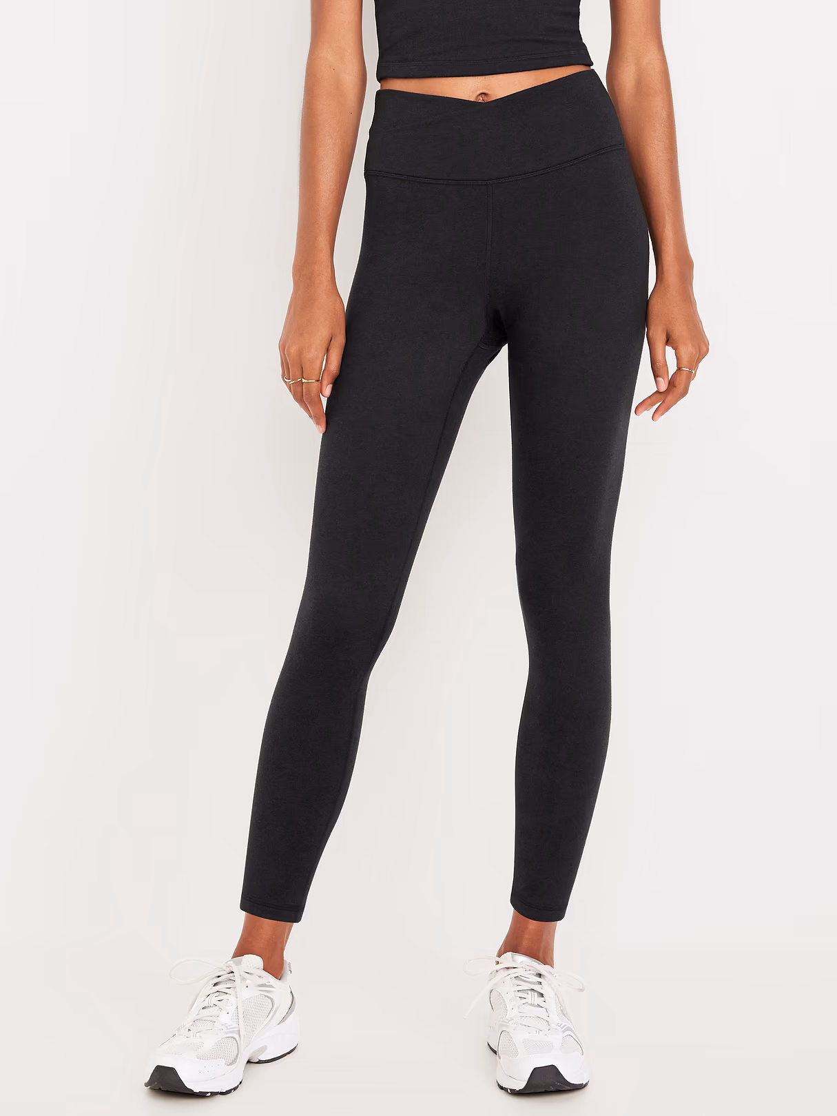 Extra High-Waisted CloudComfy 7/8 Leggings - Black