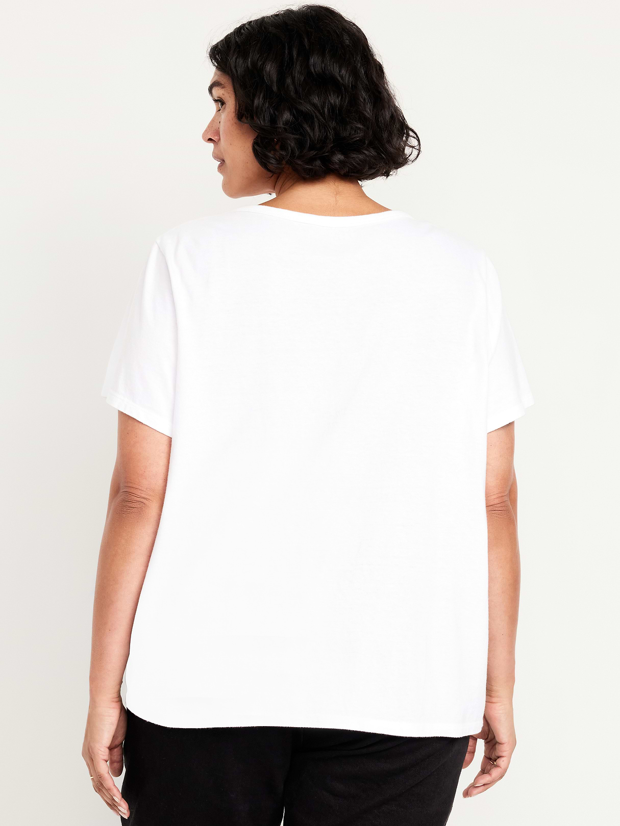 EveryWear V-Neck T-Shirt - Calla Lily White
