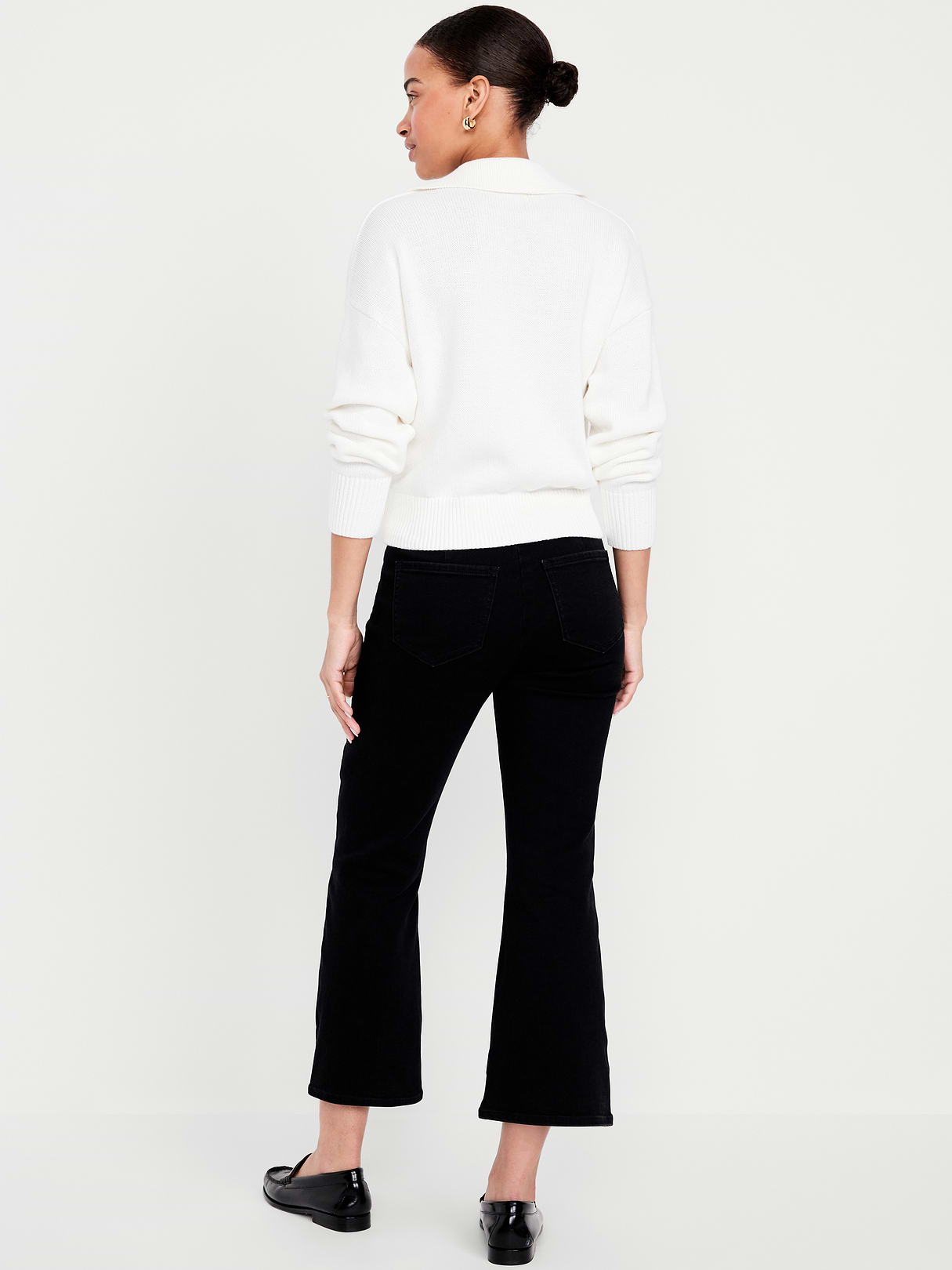 High-Waisted Weekender Pull-On Crop Flare Jeans - Black