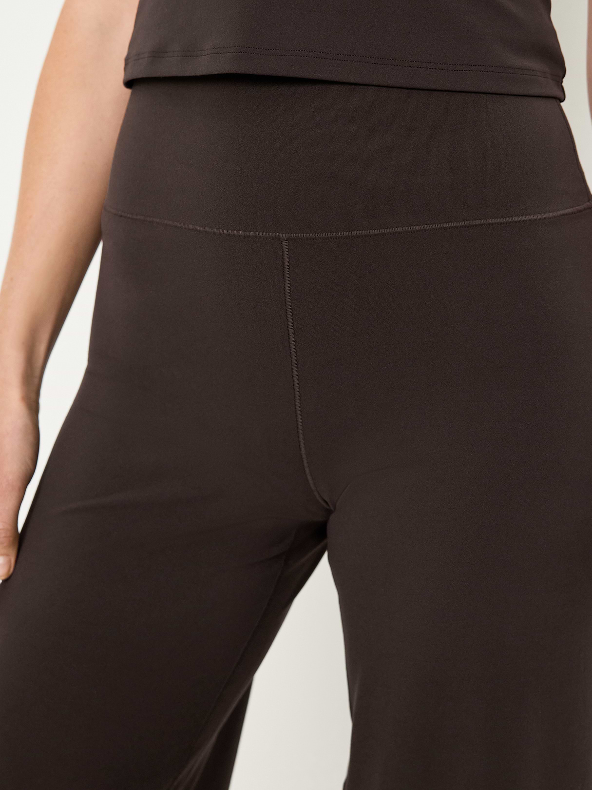 High-Waisted StudioSmooth Wide-Leg Pants - Black Coffee