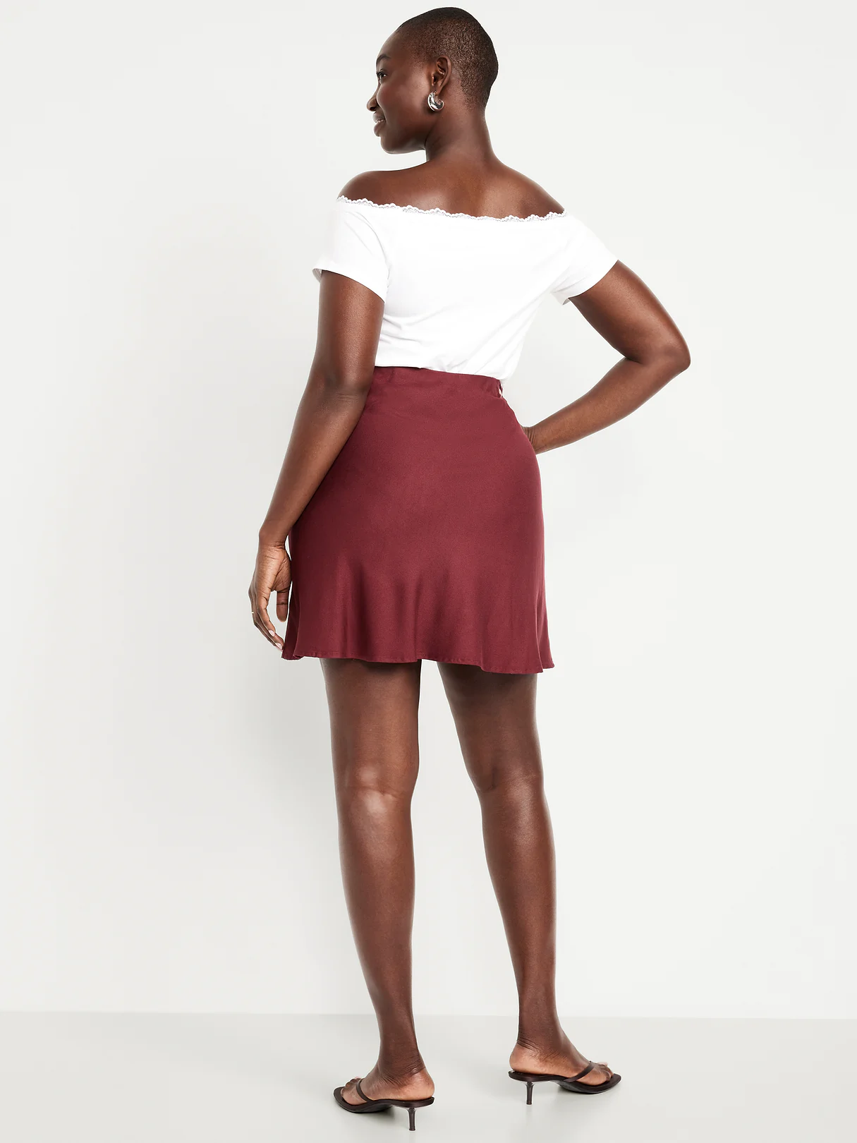 High-Waisted Crepe Mini Skirt - Clove