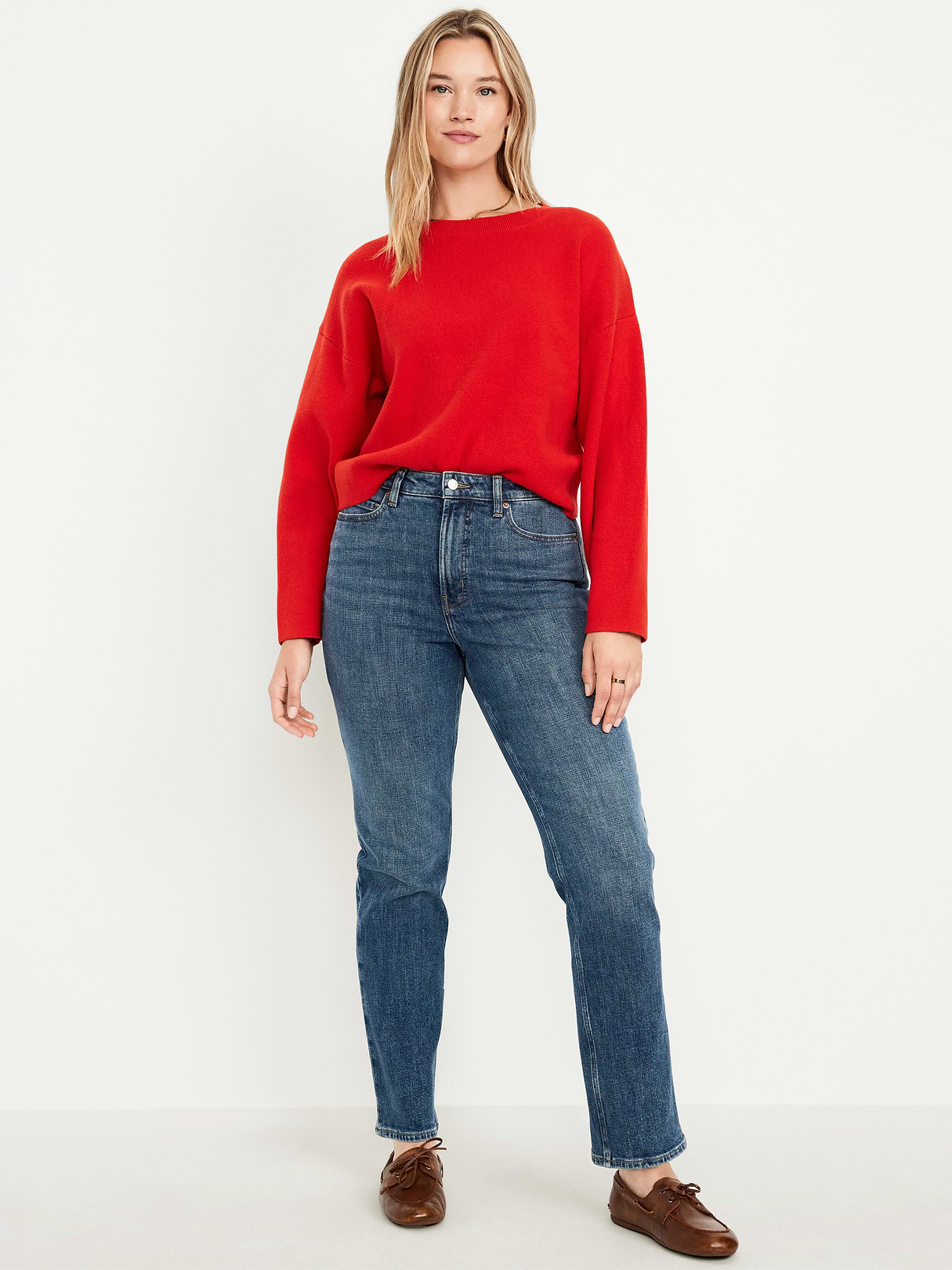 Extra High-Waisted Straight Jeans - Medium Wash