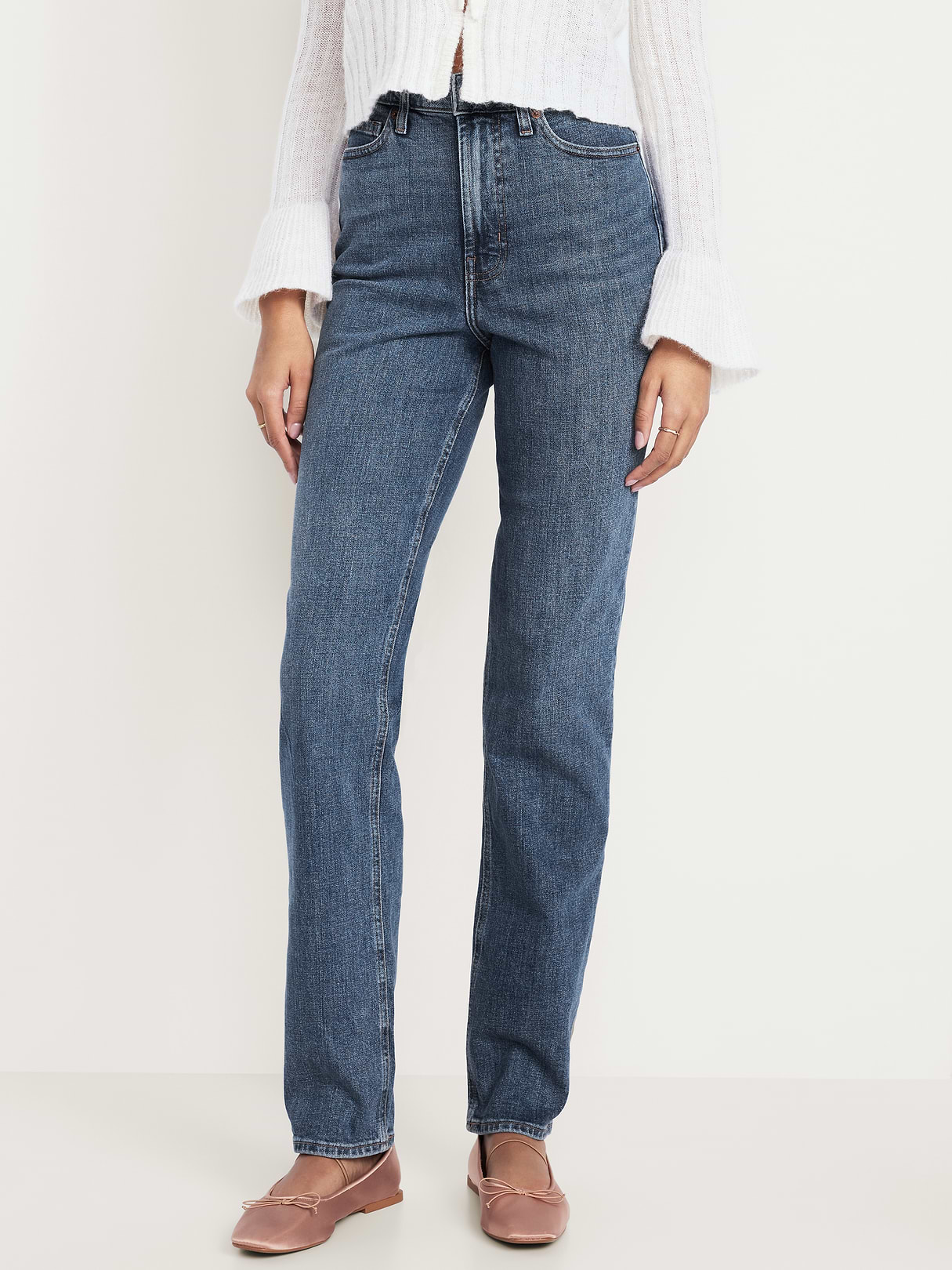 Extra High-Waisted Straight Jeans - Medium Wash