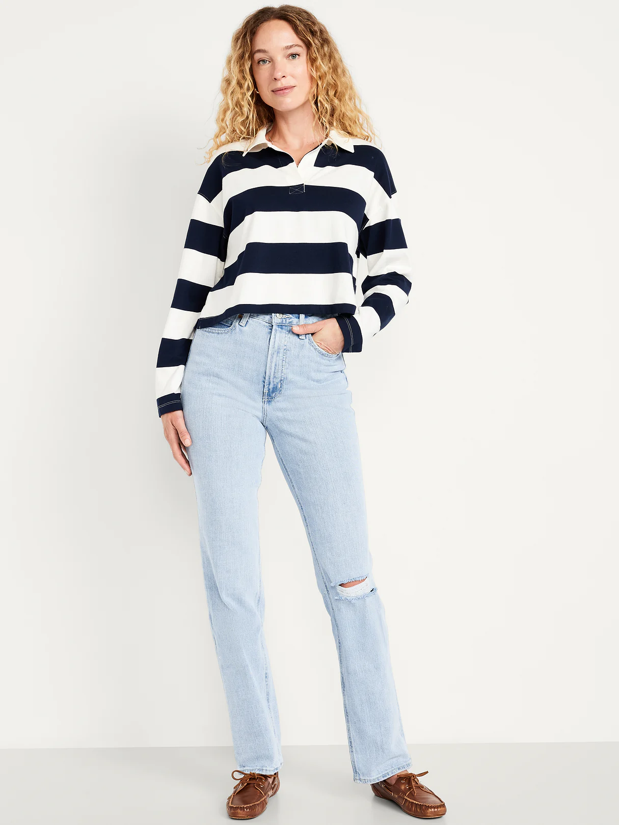 Extra High-Waisted Straight Jeans - Light Wash