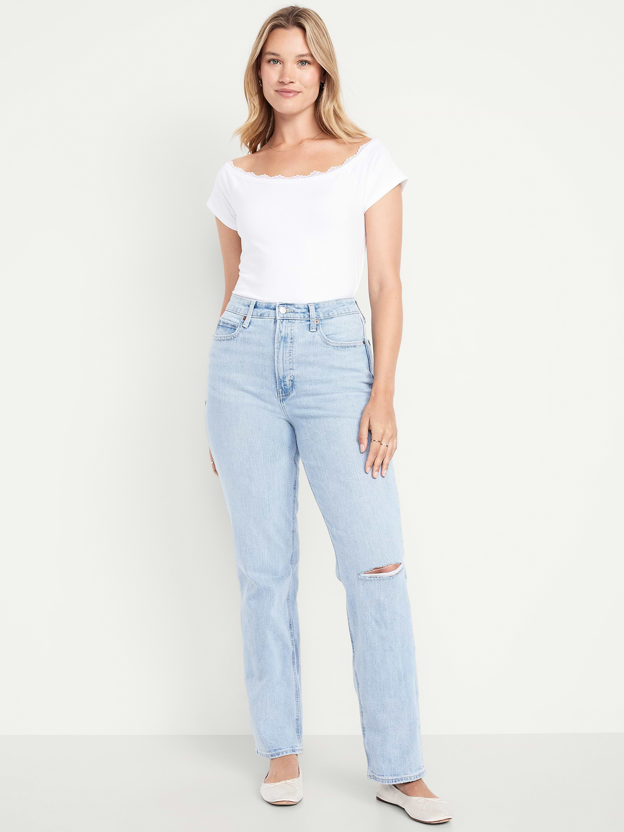 Extra High-Waisted Straight Jeans - Light Wash