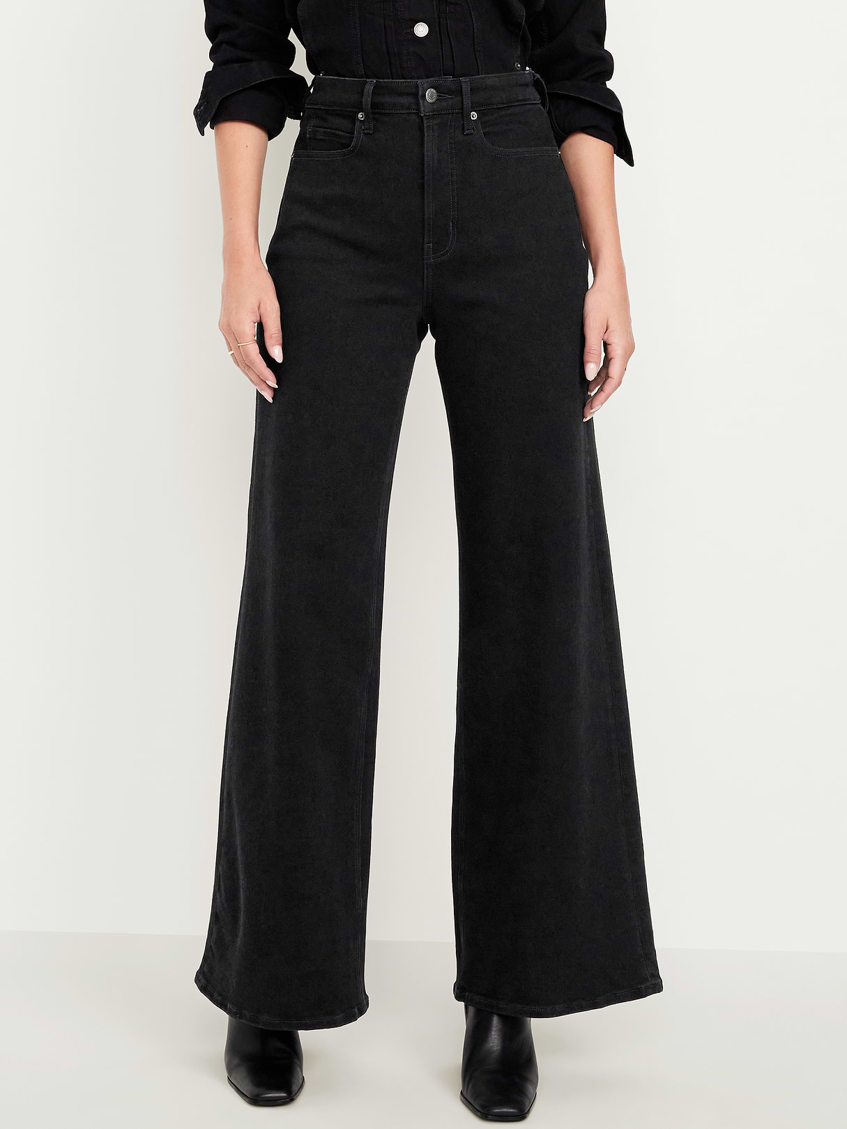 Extra High-Waisted Super Wide-Leg Jeans - Black