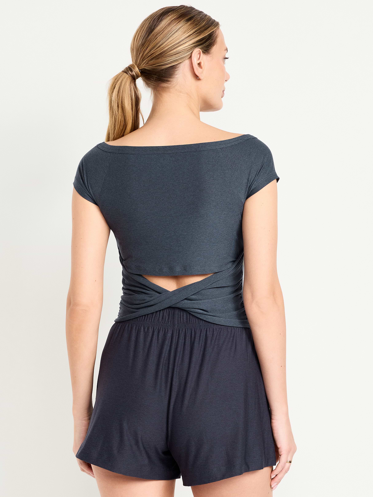 CloudMotion Ballet Twist-Back Top - DUSK NAVY