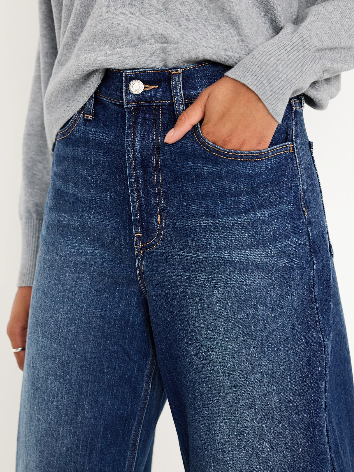 High-Waisted Wow Barrel-Leg Ankle Jeans - Dark Wash