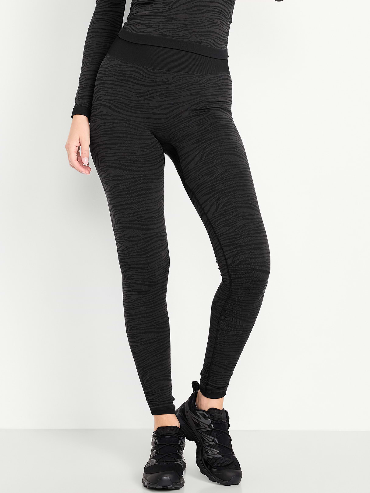 High-Waisted Seamless Jacquard Leggings - Black Jack