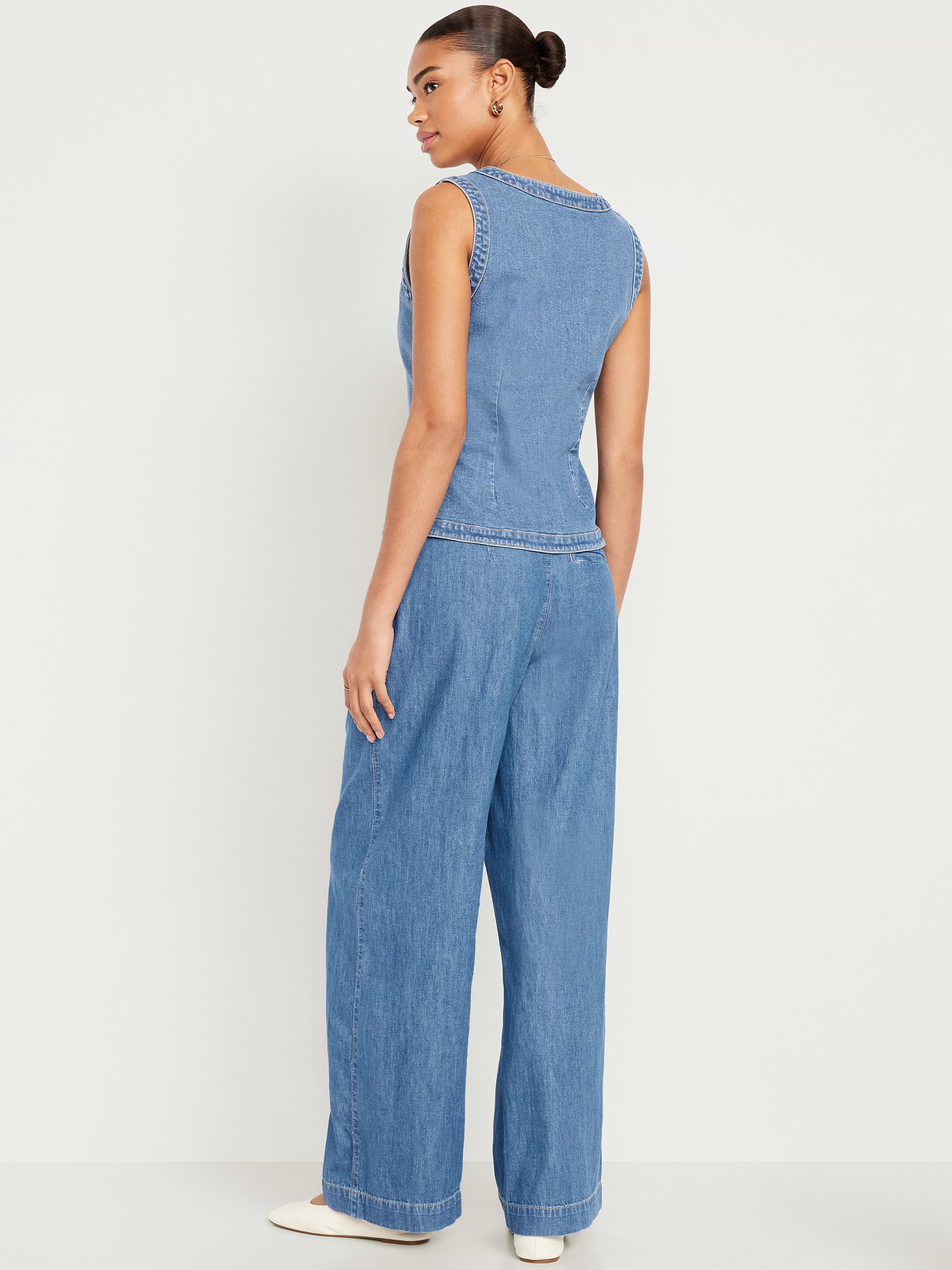 High-Waisted Taylor Trouser Wide-Leg Pants - Medium Wash
