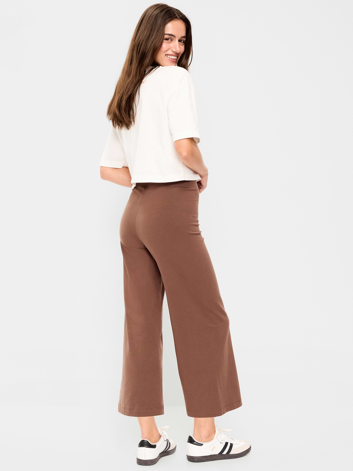 High-Waisted Fashion Wide-Leg Cropped Leggings - Peppercorn