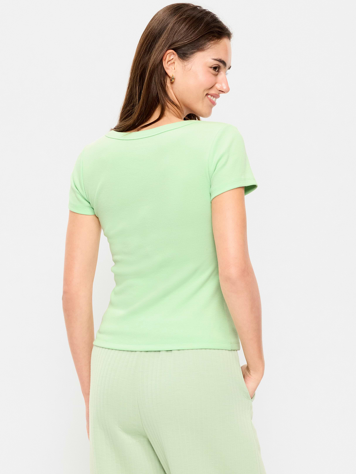 Snug Crop V-Neck Ribbed T-Shirt - Clarity