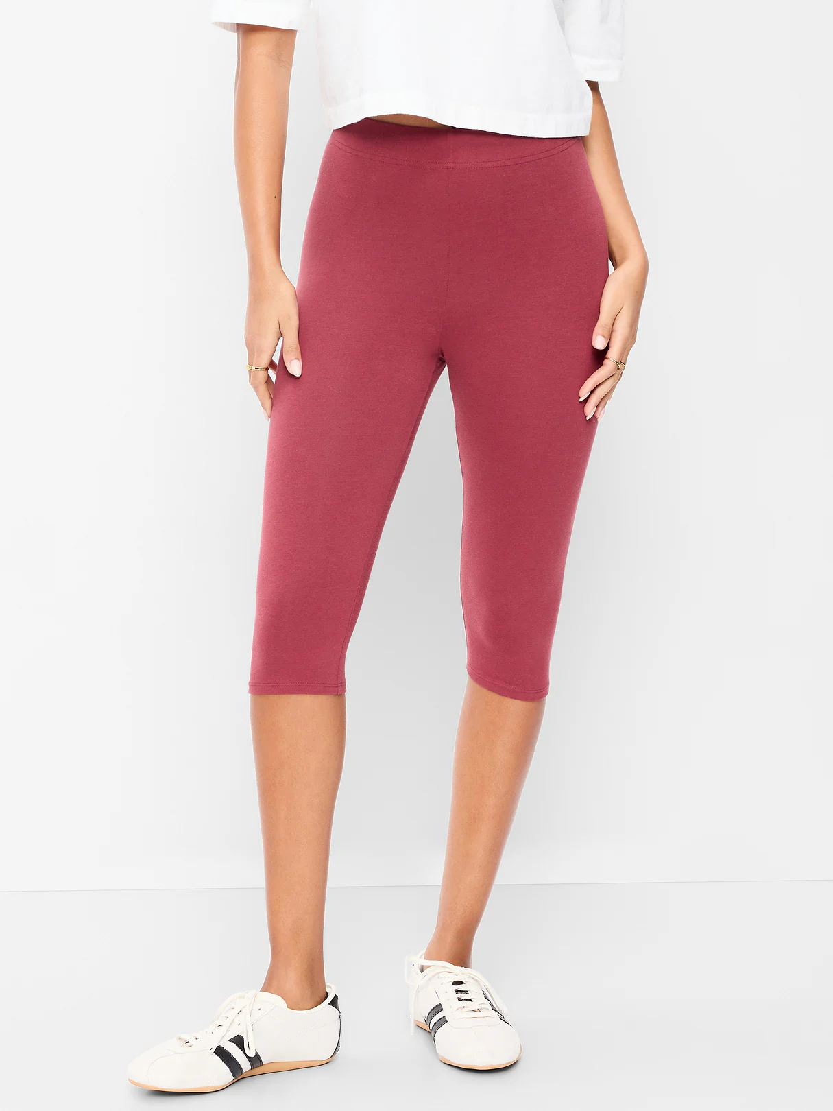 High-Waisted Fashion Layering Capri Legging - Red Clover