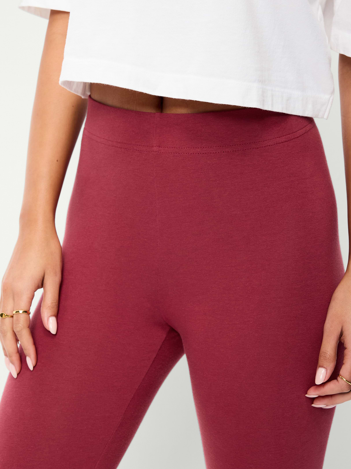 High-Waisted Fashion Layering Capri Legging - Red Clover