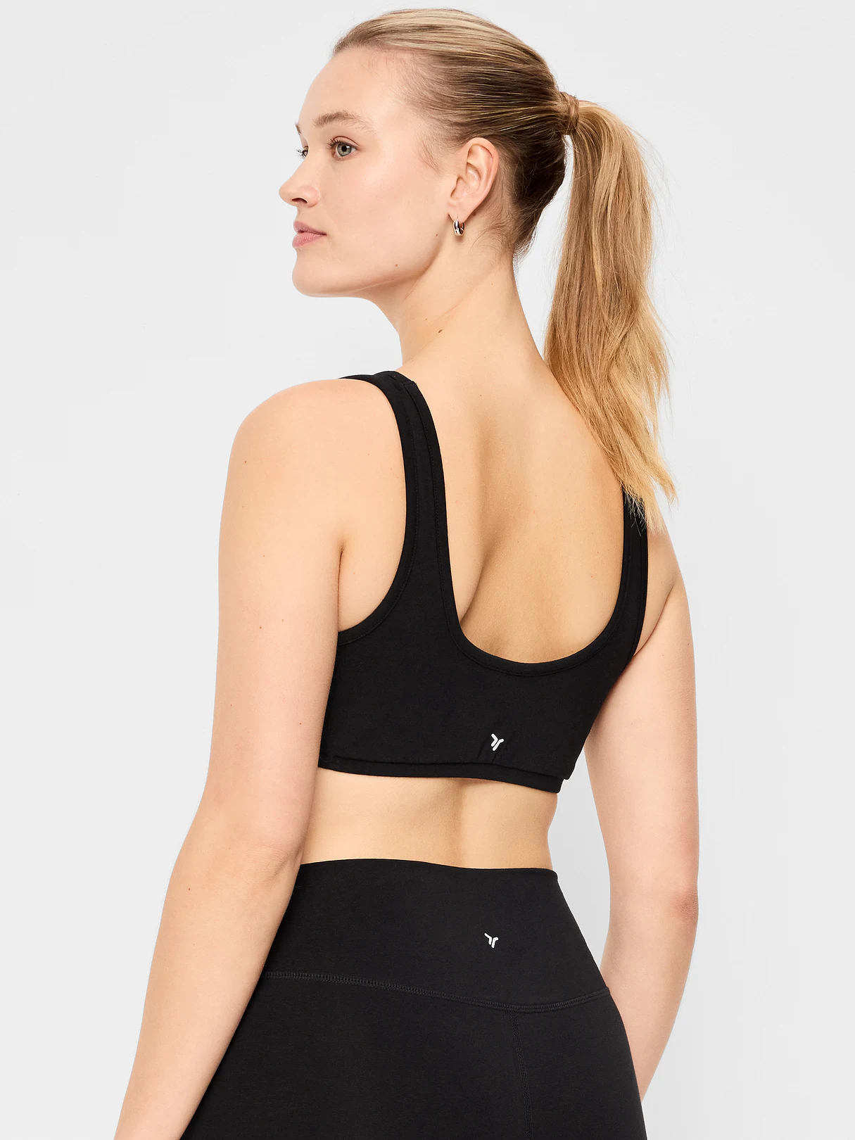 Light Support PowerChill Sports Bra - Black Jack