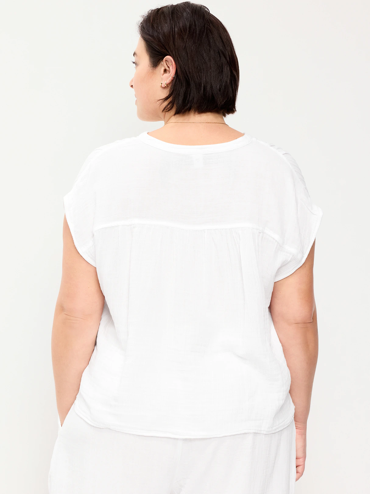 Short-Sleeve Crinkle Gauze Popover Top - White Lilies