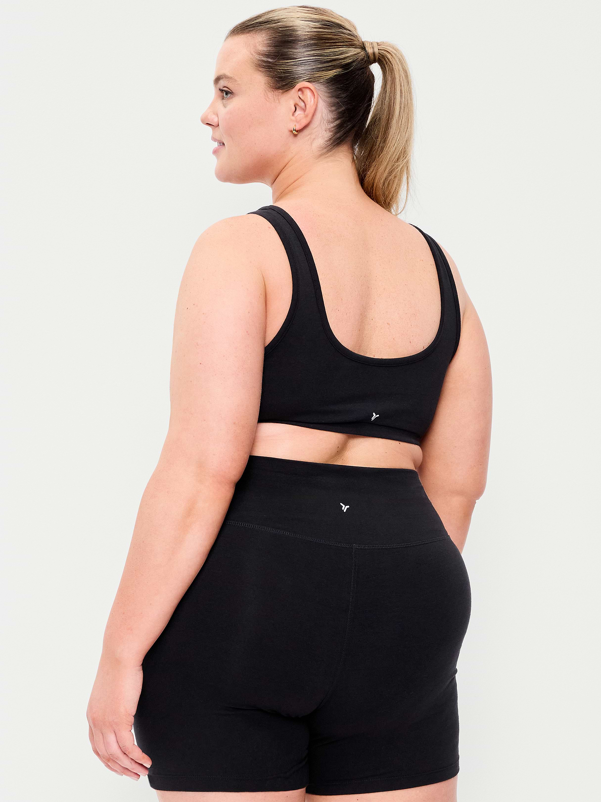 Light Support PowerChill Sports Bra - Black Jack