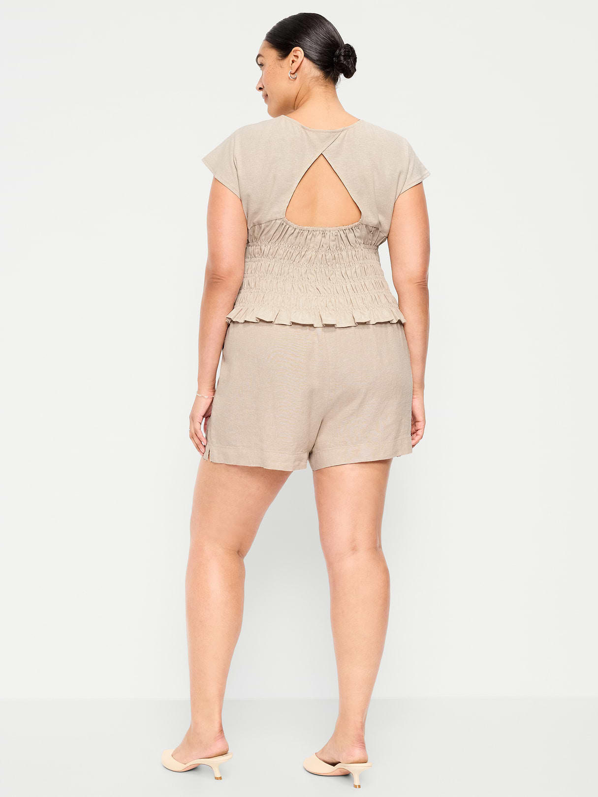 High-Waisted Beach Linen Pull-On Shorts - Flax Linen