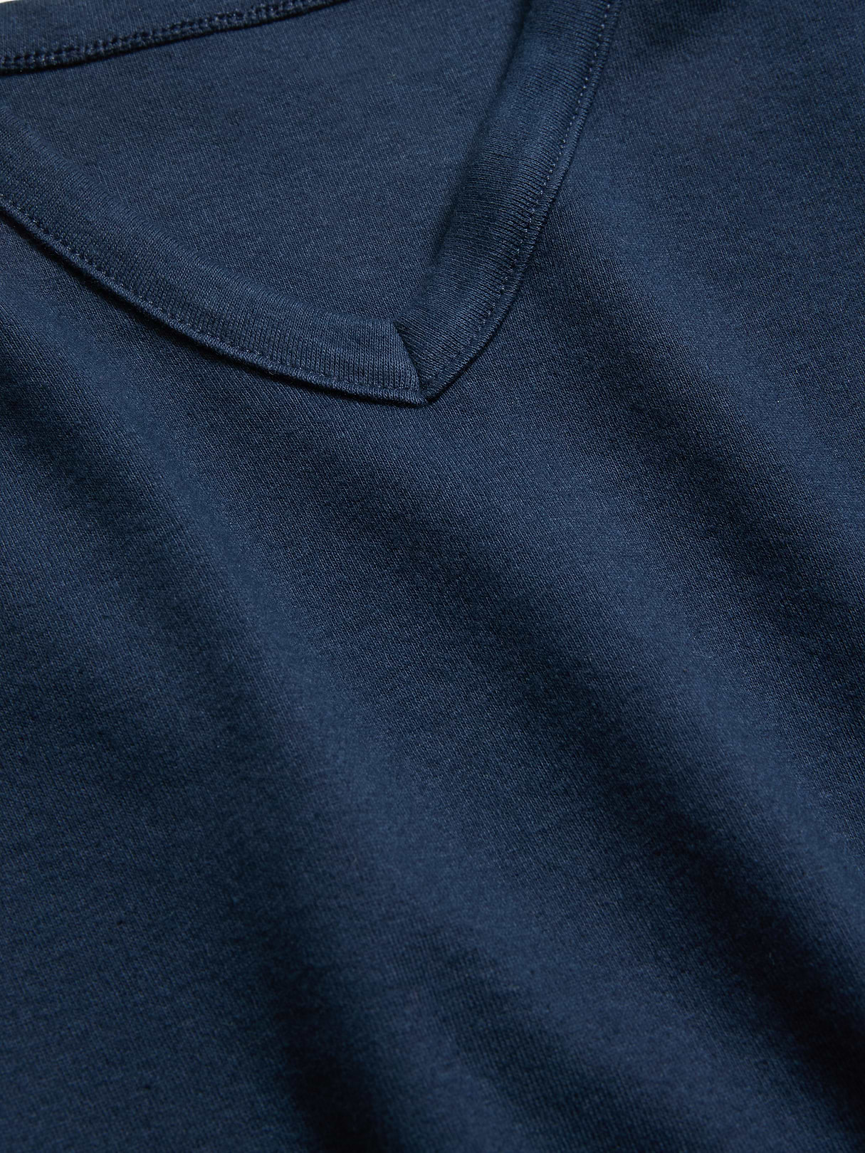 Snug High V-Neck T-Shirt - In the Navy