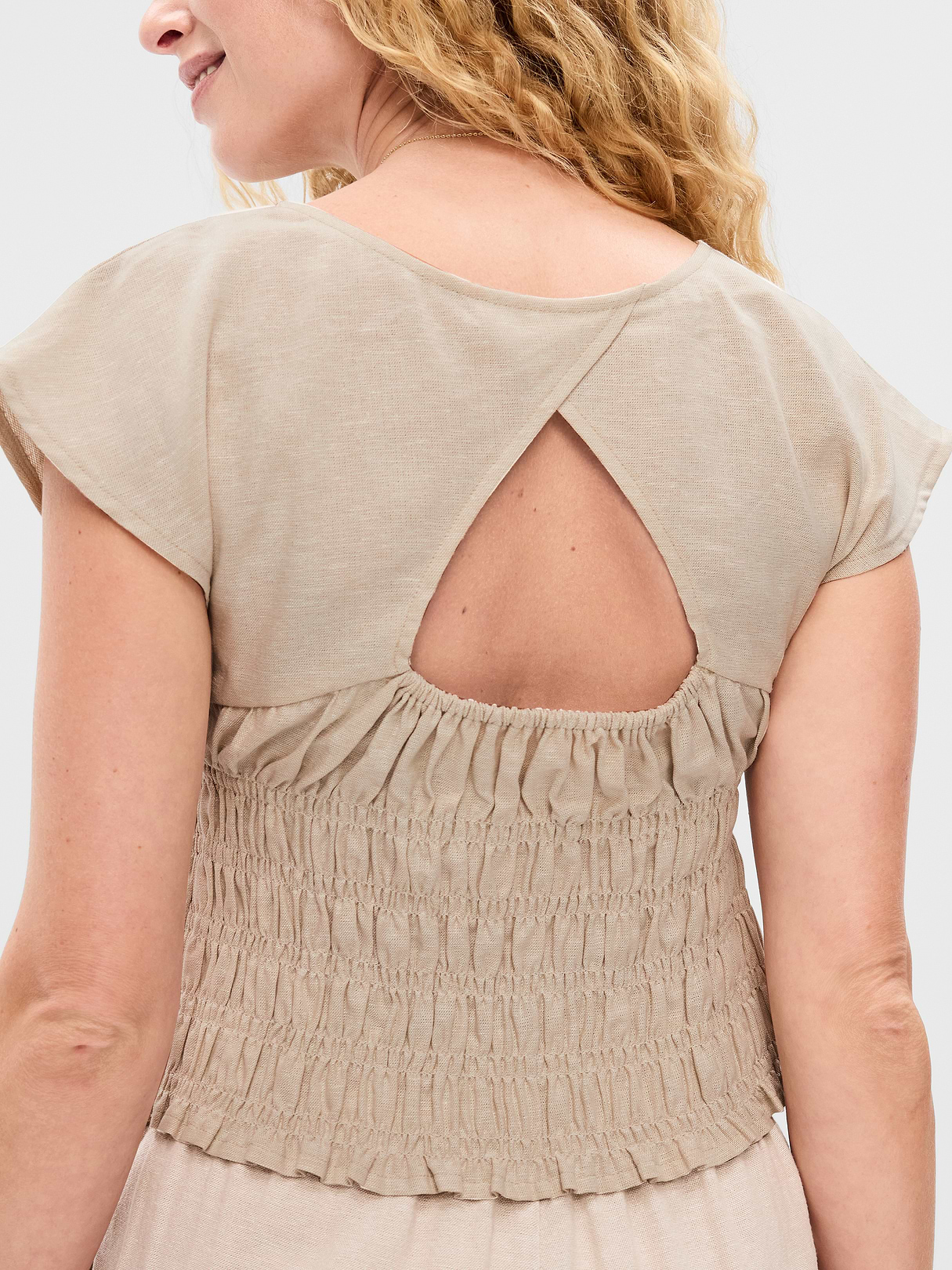 Linen-Blend Short-Sleeve Smocked Top - Flax Linen