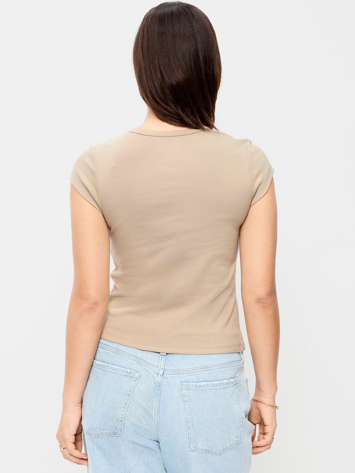 Snug High V-Neck T-Shirt - Mocha Taffy