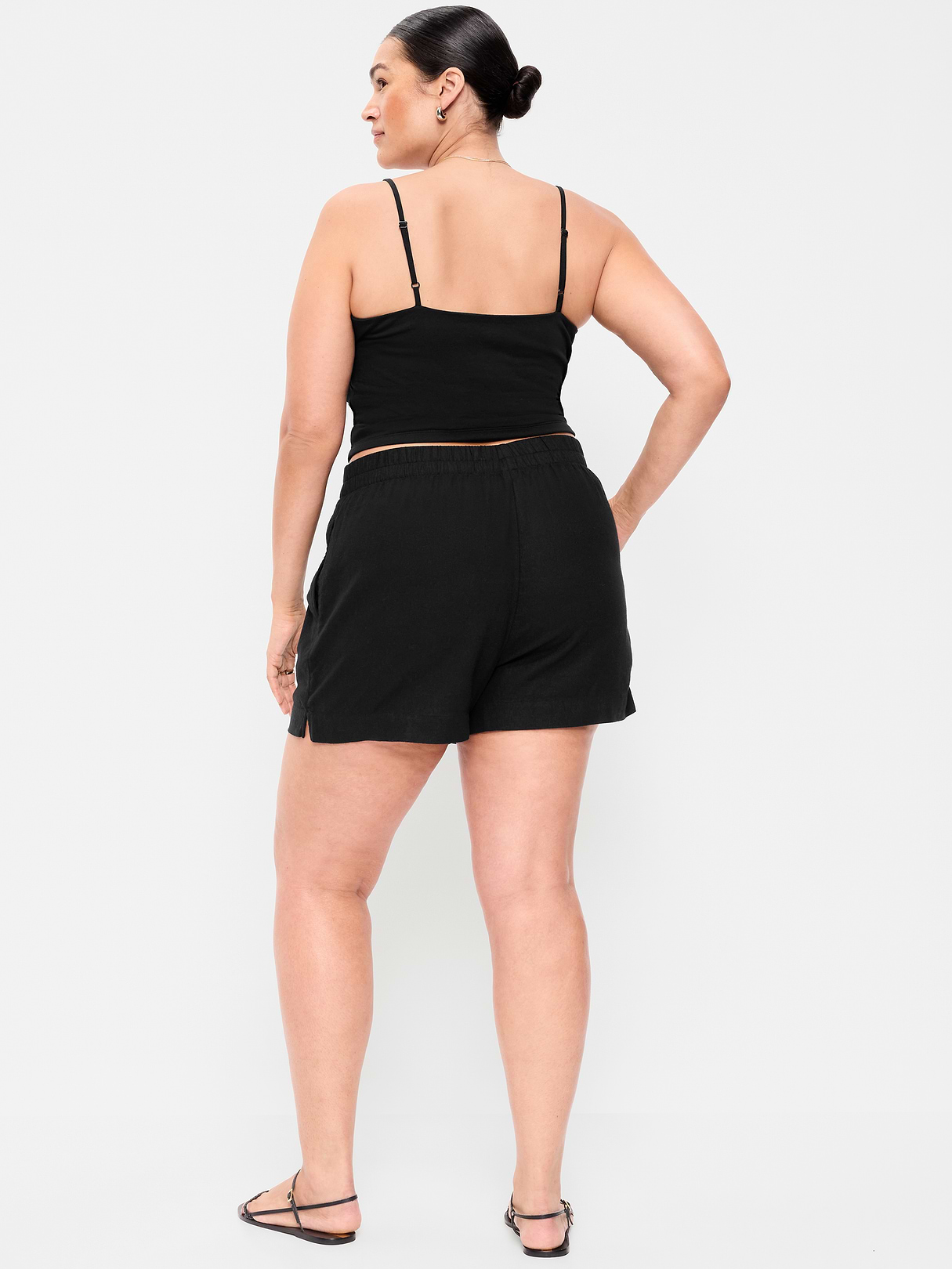 High-Waisted Beach Linen Pull-On Shorts - Black Jack
