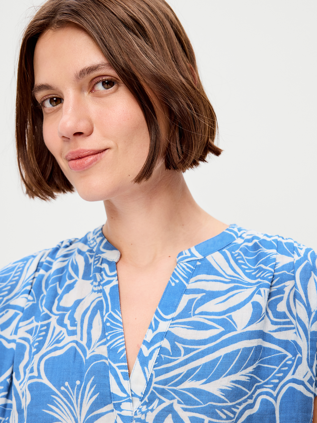 Short-Sleeve Crinkle Gauze Popover Top - Paradise Blue Print