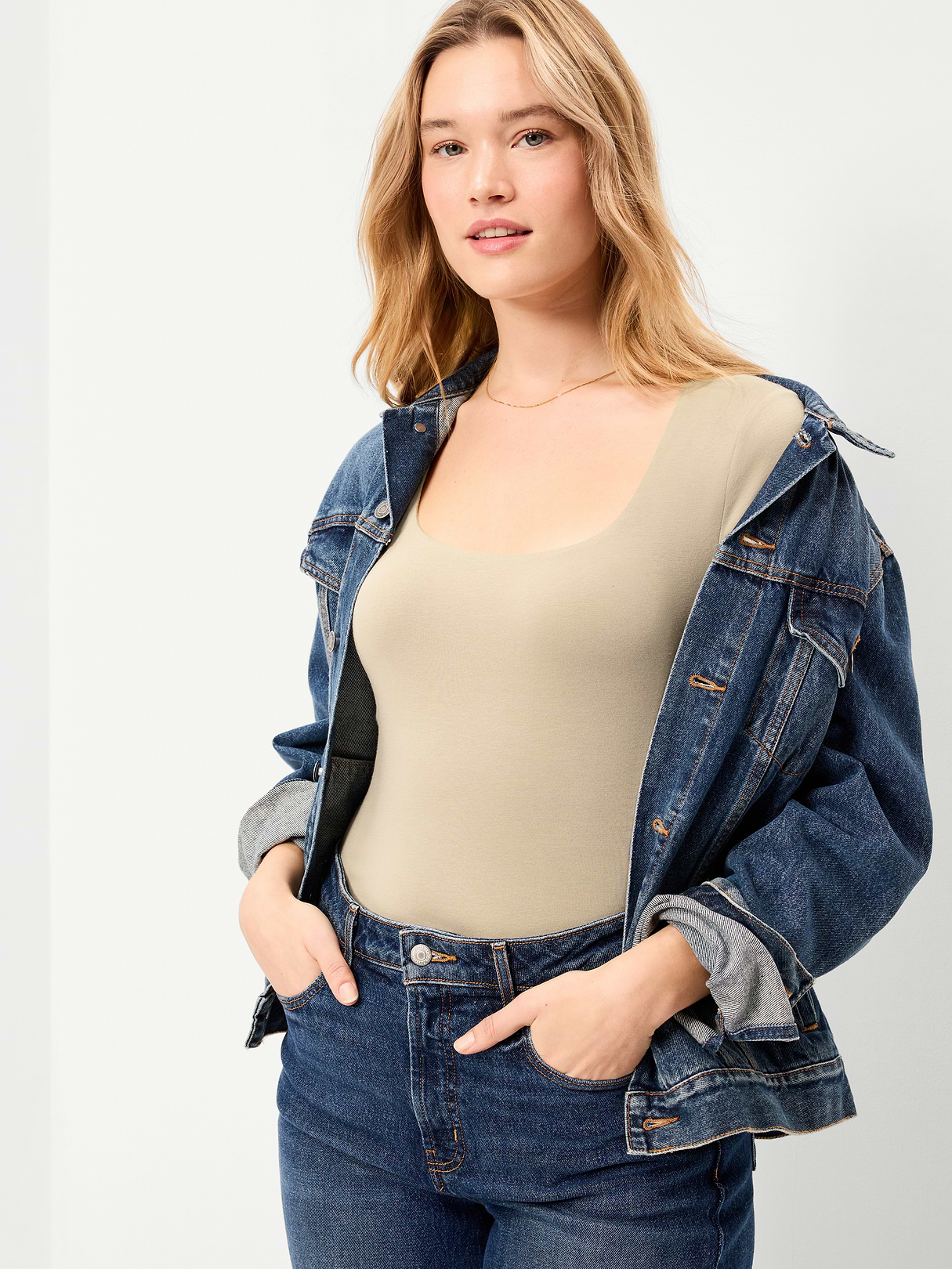 Hug Double-Layer Scoop-Neck Top - Mocha Taffy